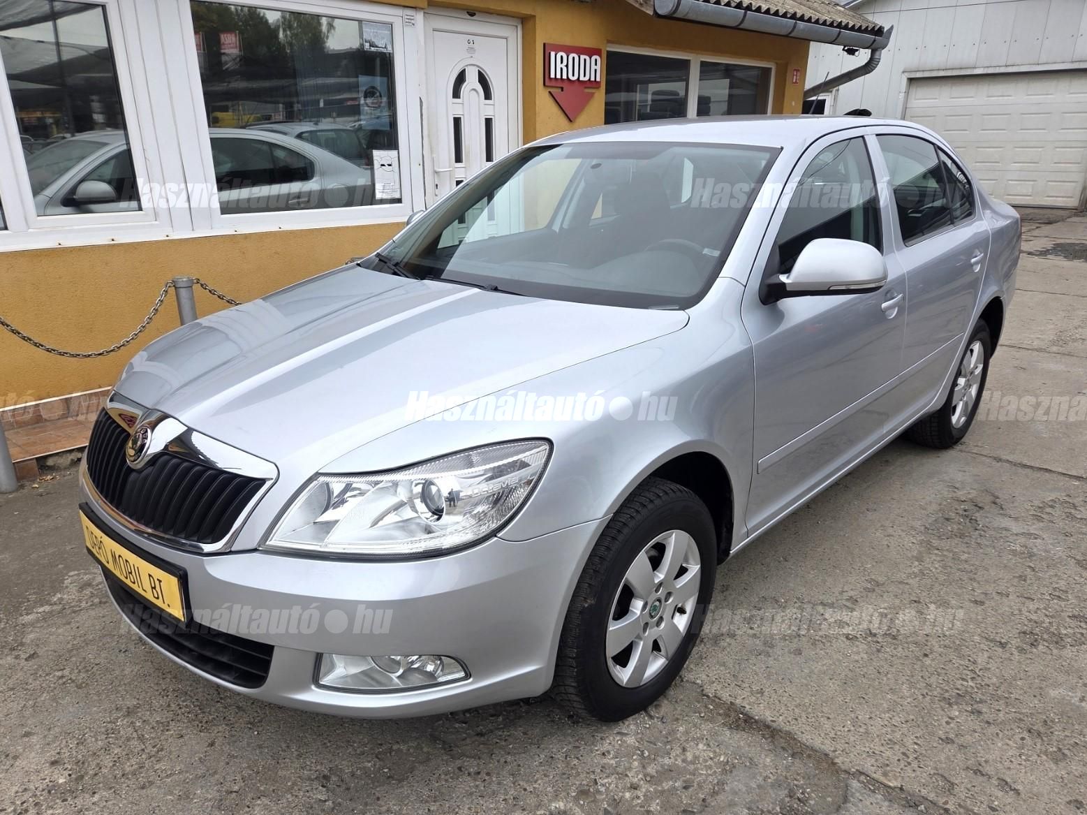 SKODA OCTAVIA 2012/2 - 1