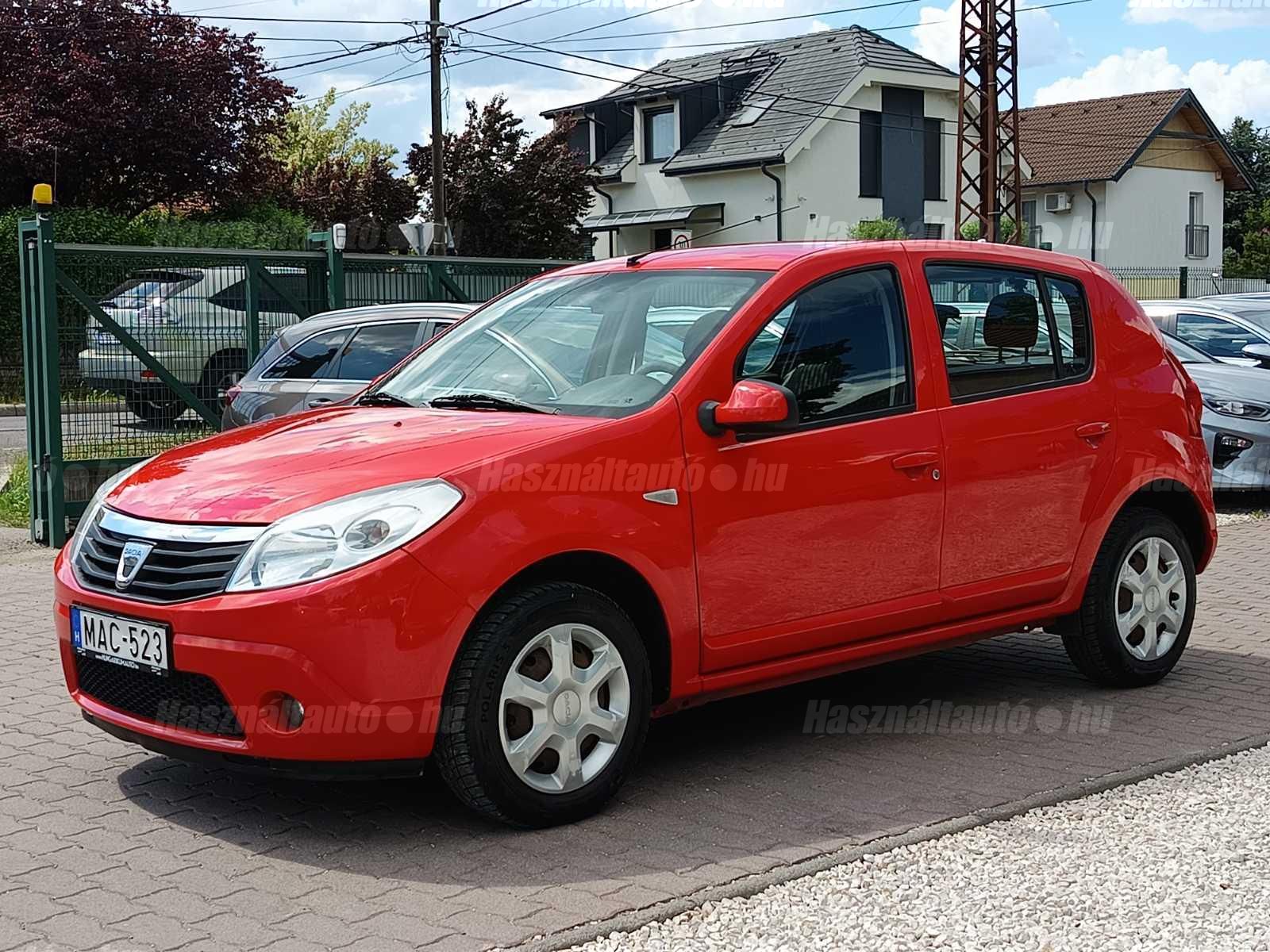 DACIA SANDERO 2012/1 - 1