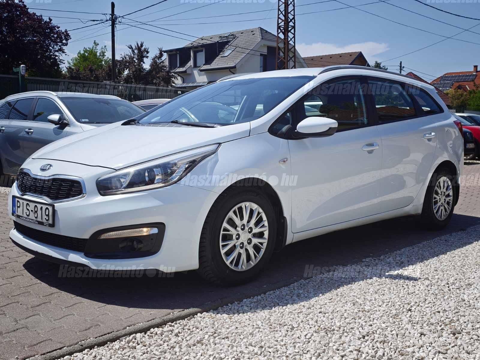 KIA CEE'D 2017/9 - 1