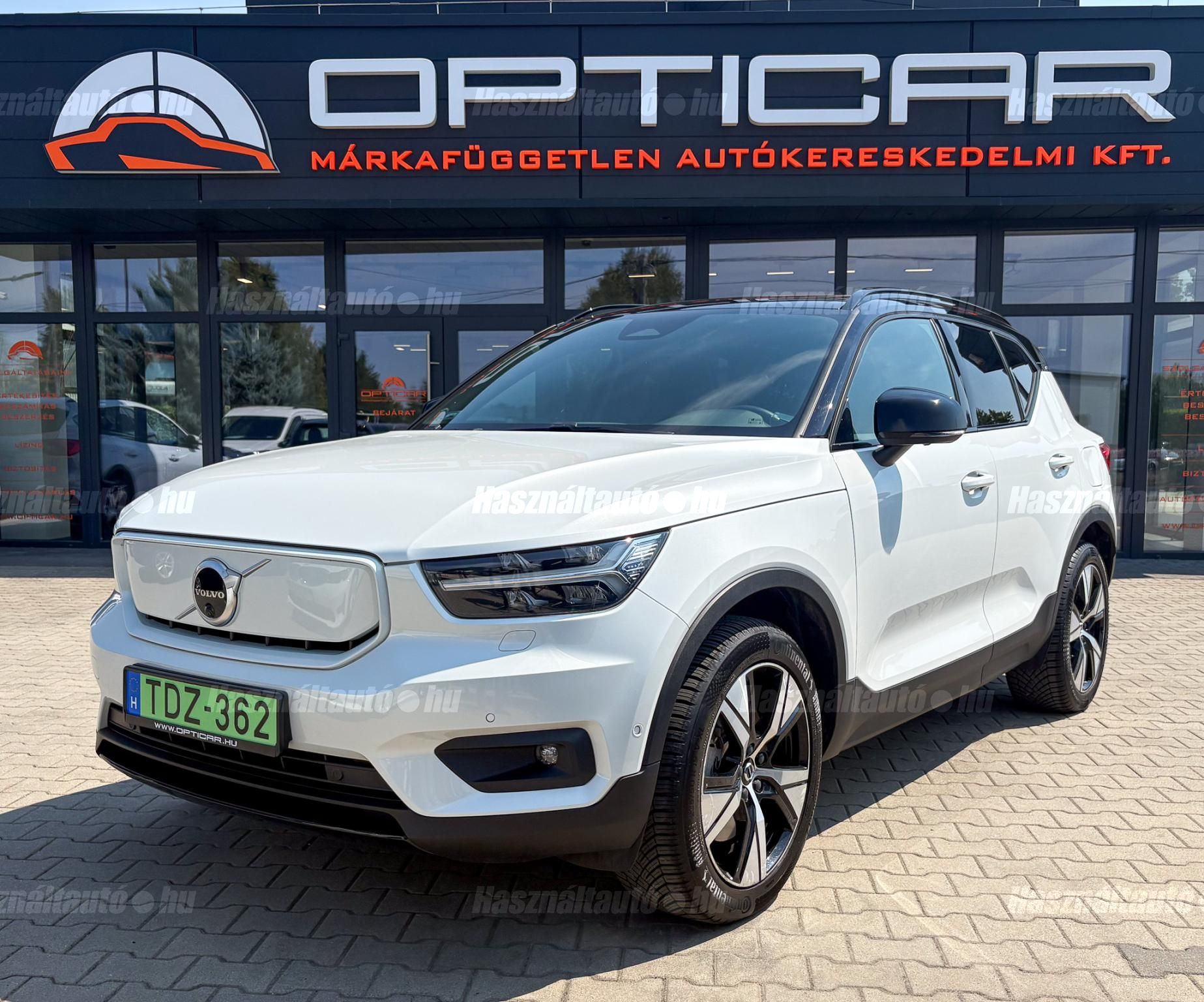VOLVO XC40 2022/3 - 1