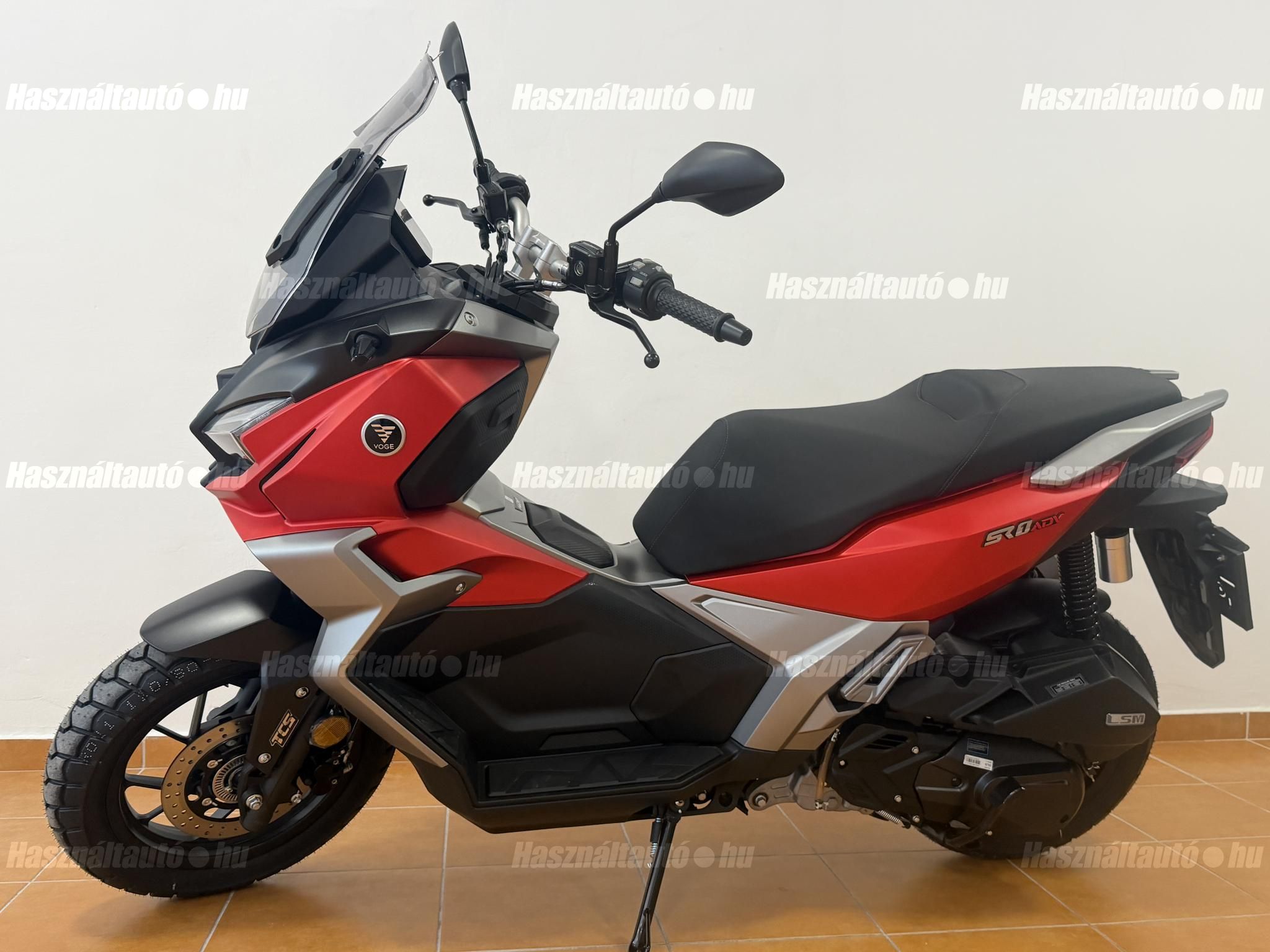 VOGE SR1 125 ADV 2026/8 - 1