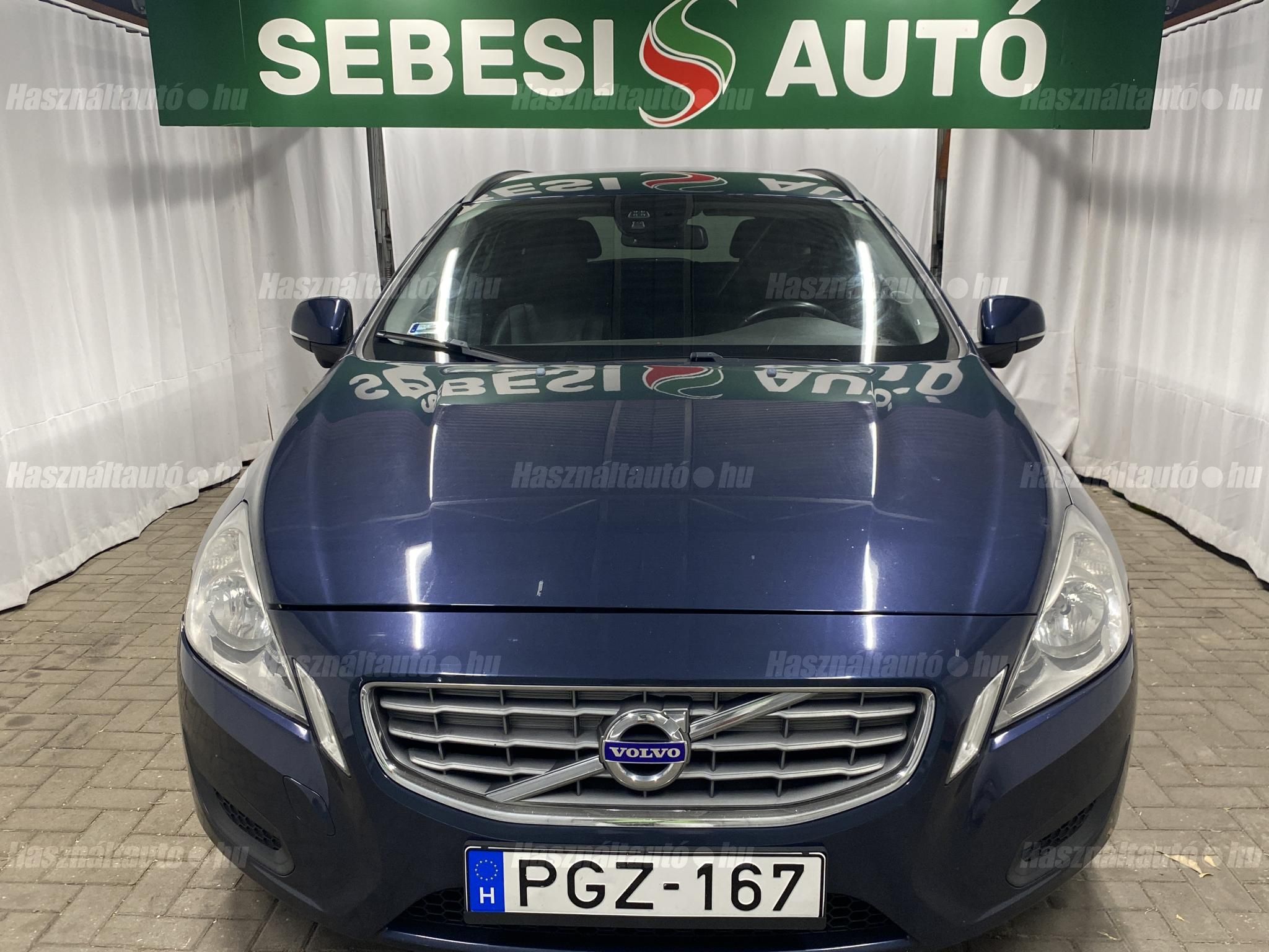 VOLVO V60 2013/2 - 1