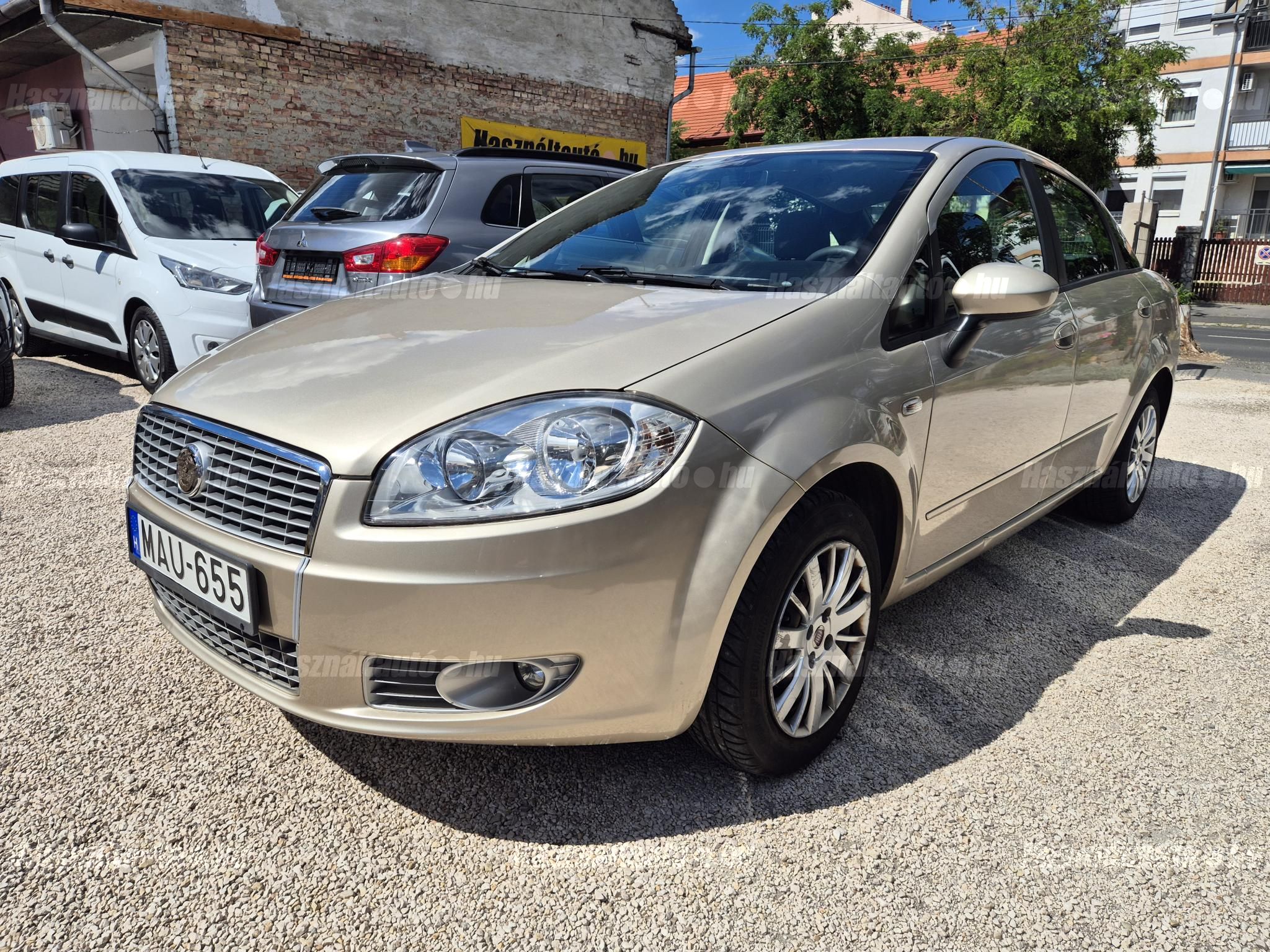 FIAT LINEA 2011/12 - 1