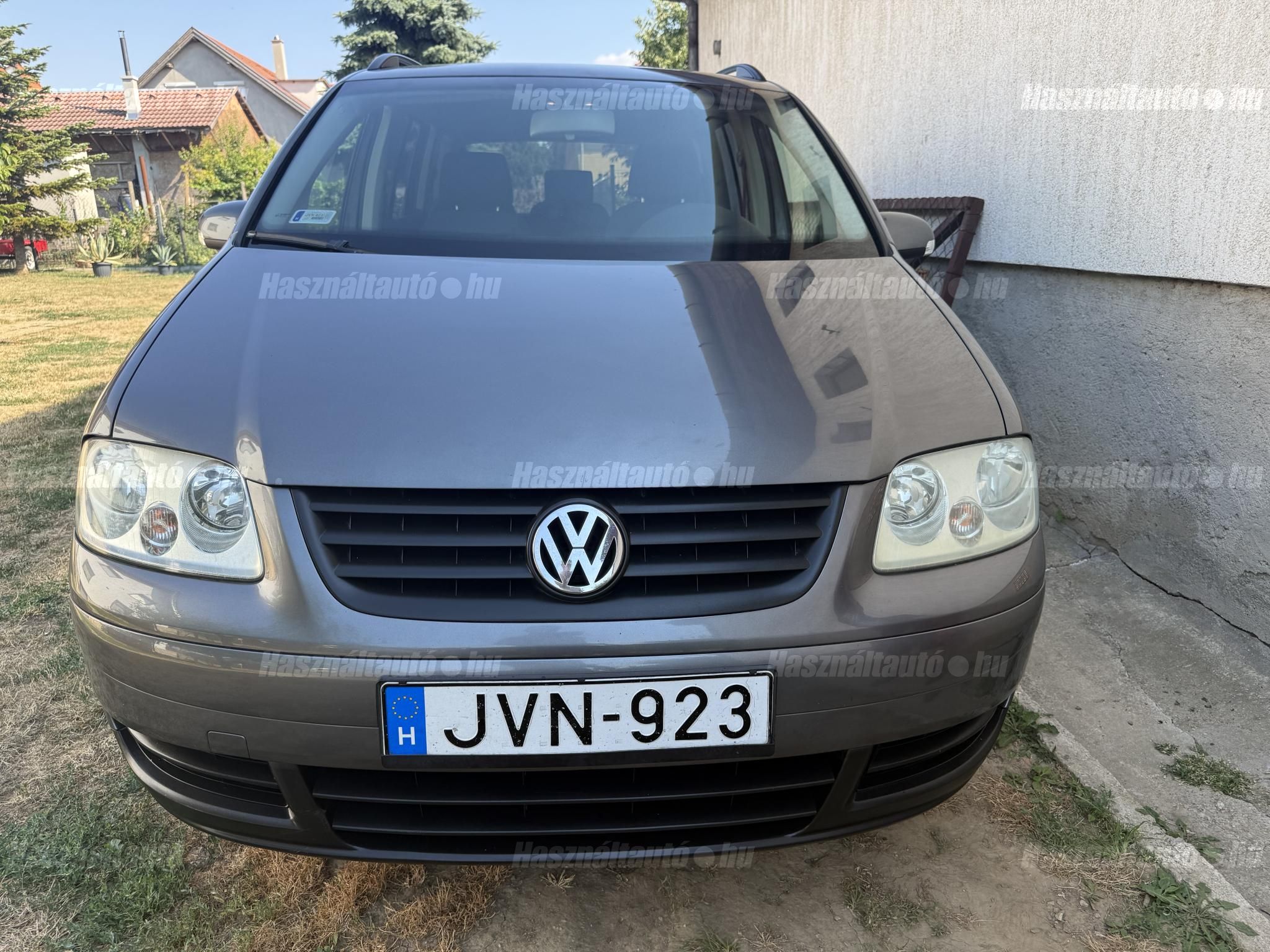 VOLKSWAGEN TOURAN 2005/10 - 1
