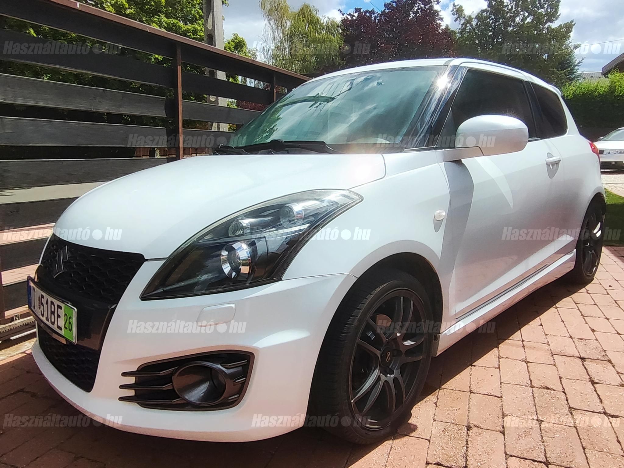 SUZUKI SWIFT 2013/7 - 1