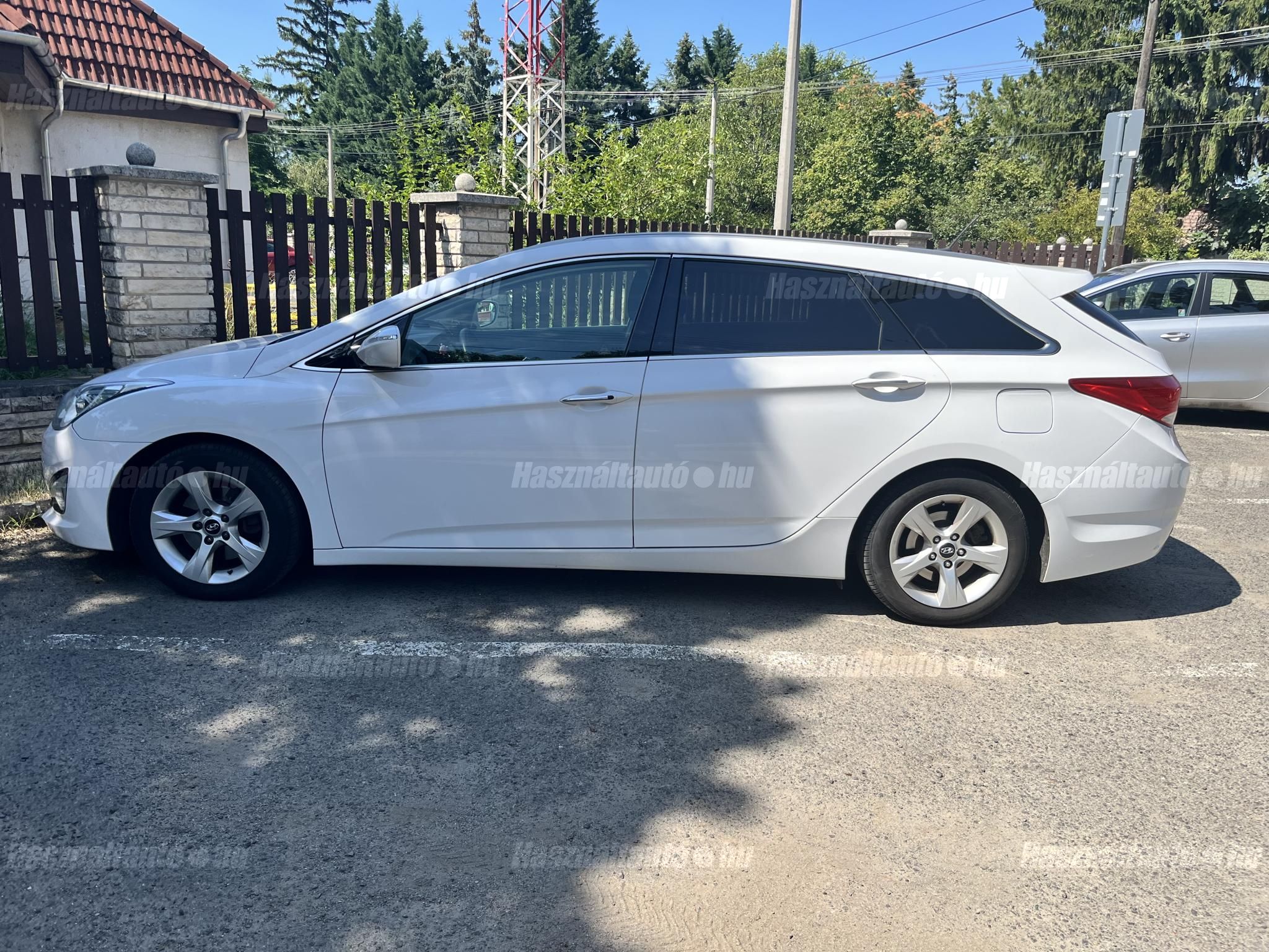 HYUNDAI I40 2012/8 - 1