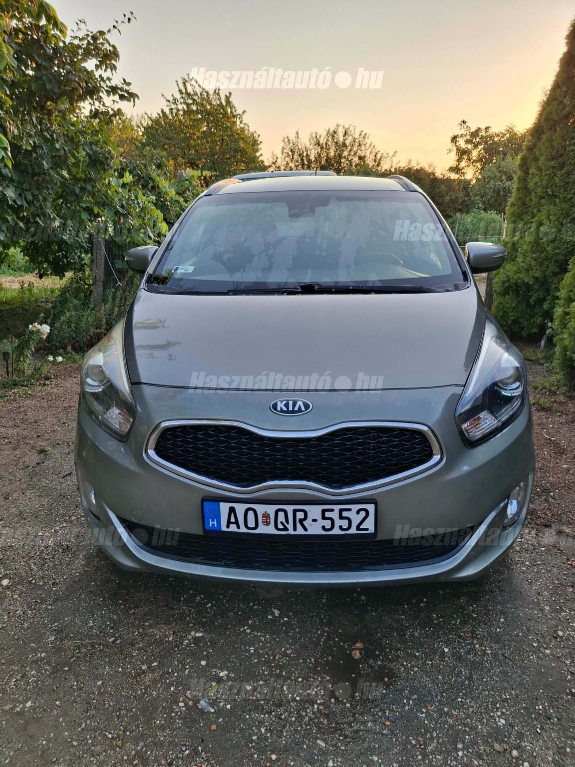 KIA CARENS 2014 - 1