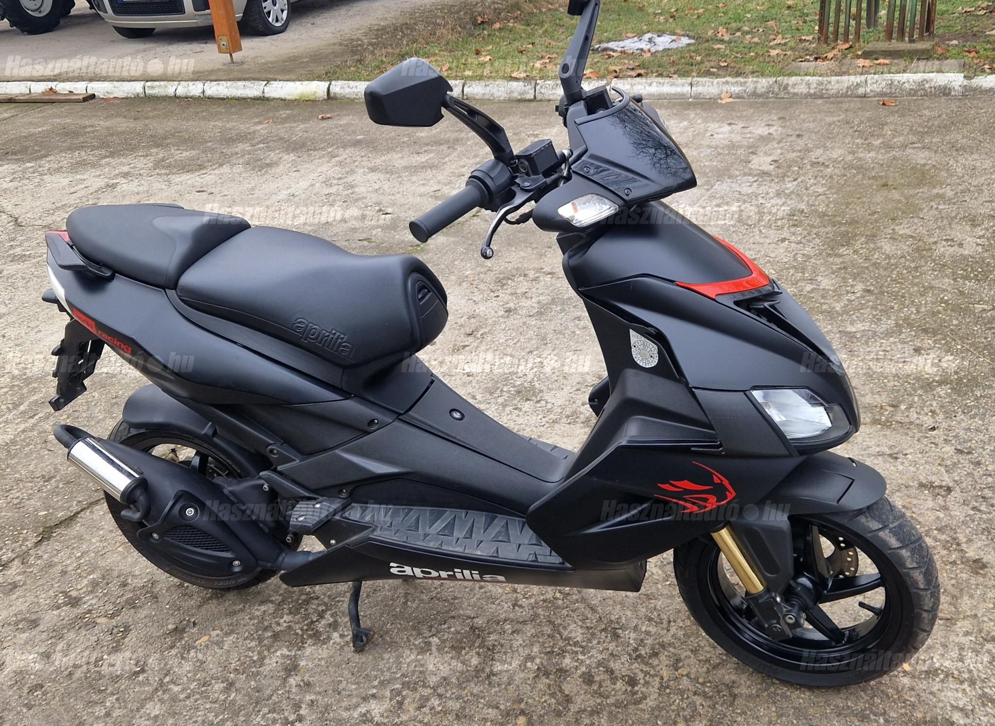 APRILIA SR 50 2019/5 - 1