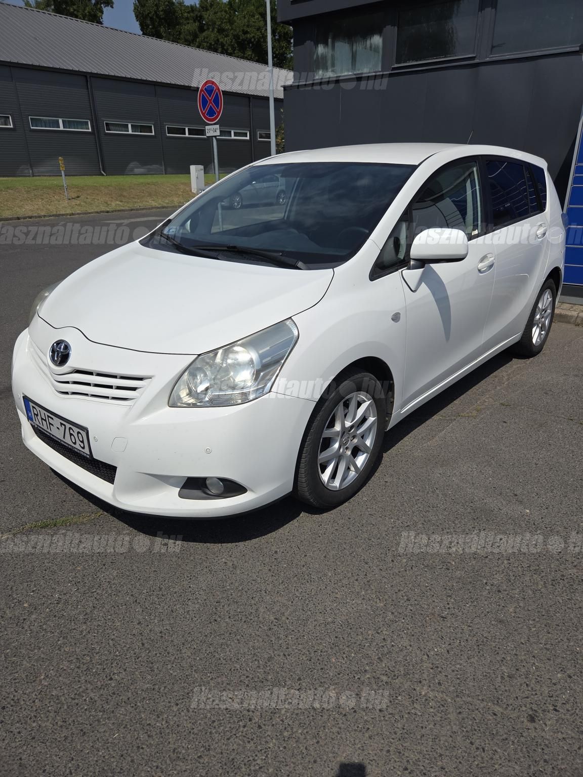 TOYOTA VERSO 2012/6 - 1