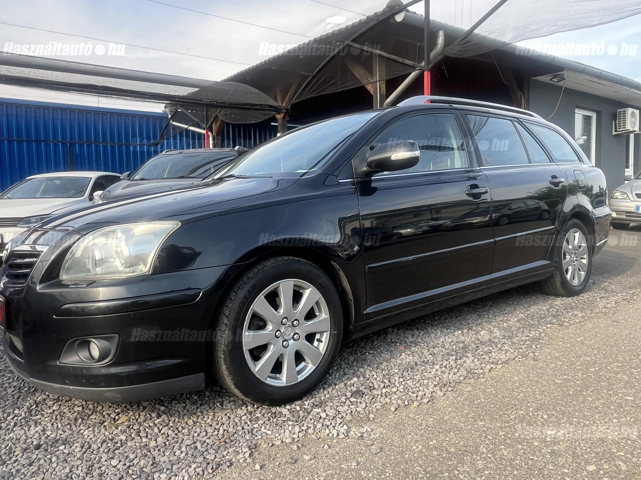 TOYOTA AVENSIS 2008/8 - 1