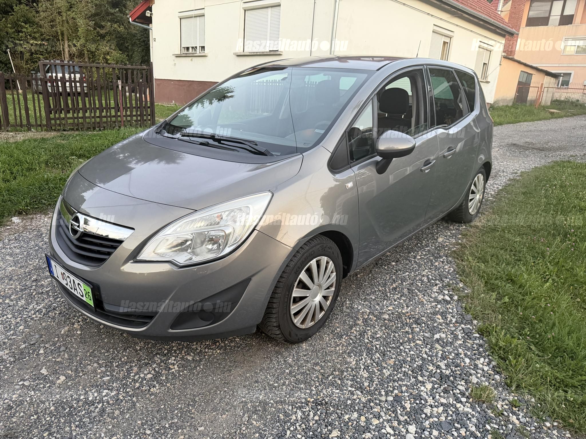 OPEL MERIVA B 2010 - 1