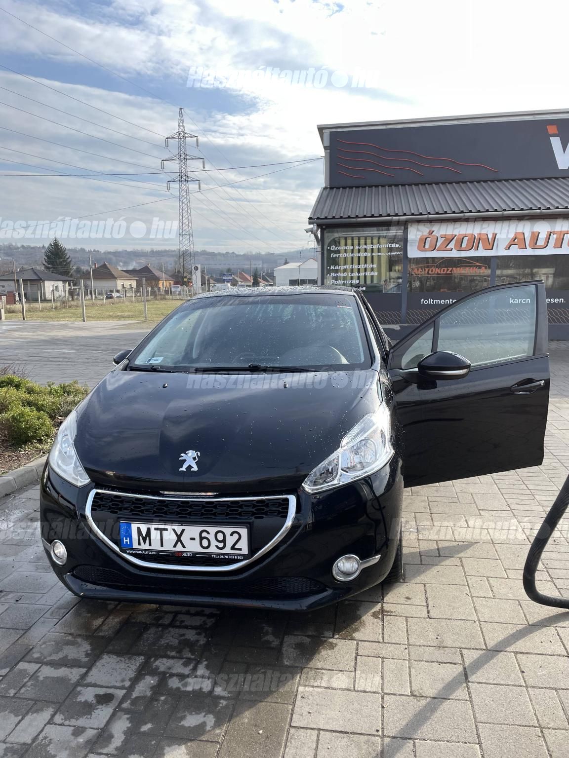 PEUGEOT 208 2014/6 - 1