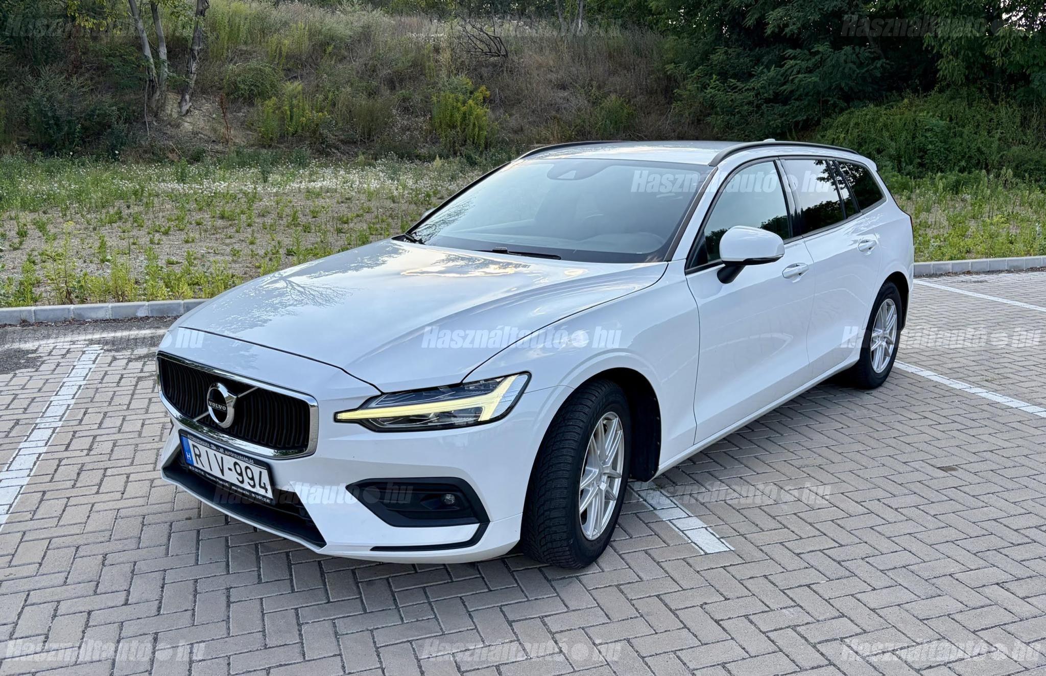 VOLVO V60 2018 - 1