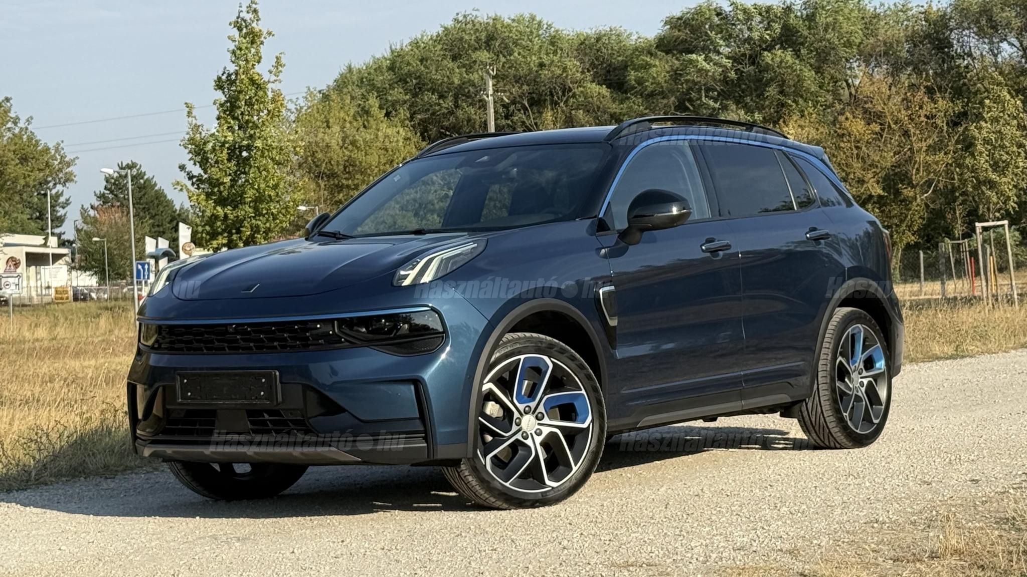 LYNK & CO 01 2023/12 - 1