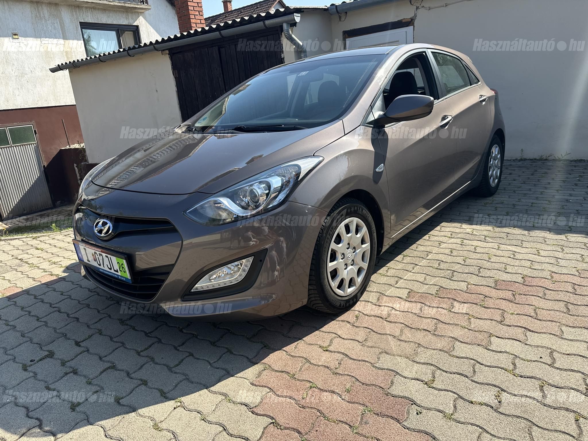 HYUNDAI I30 2013/10 - 1