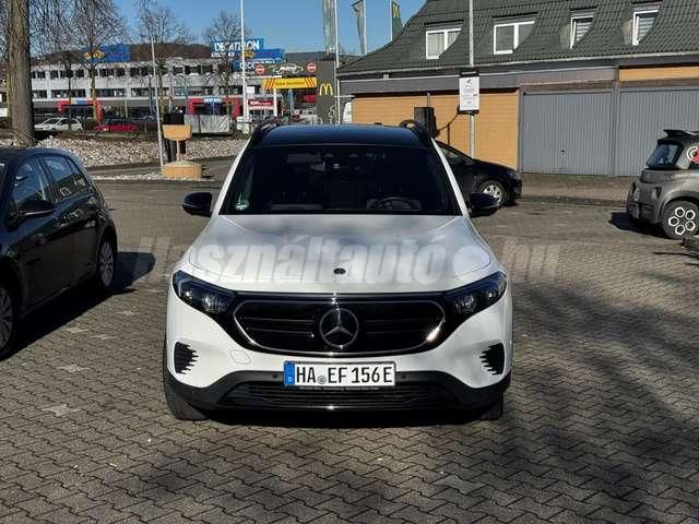 MERCEDES-BENZ EQB 2022/10 - 1