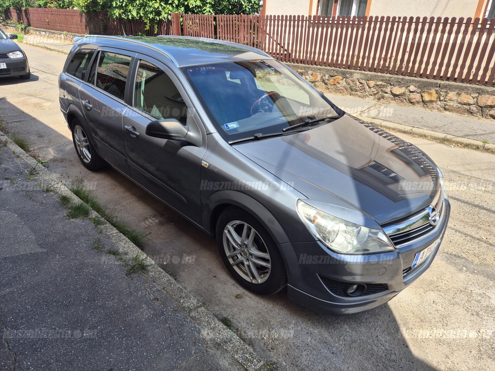 OPEL ASTRA H 2008/2 - 1