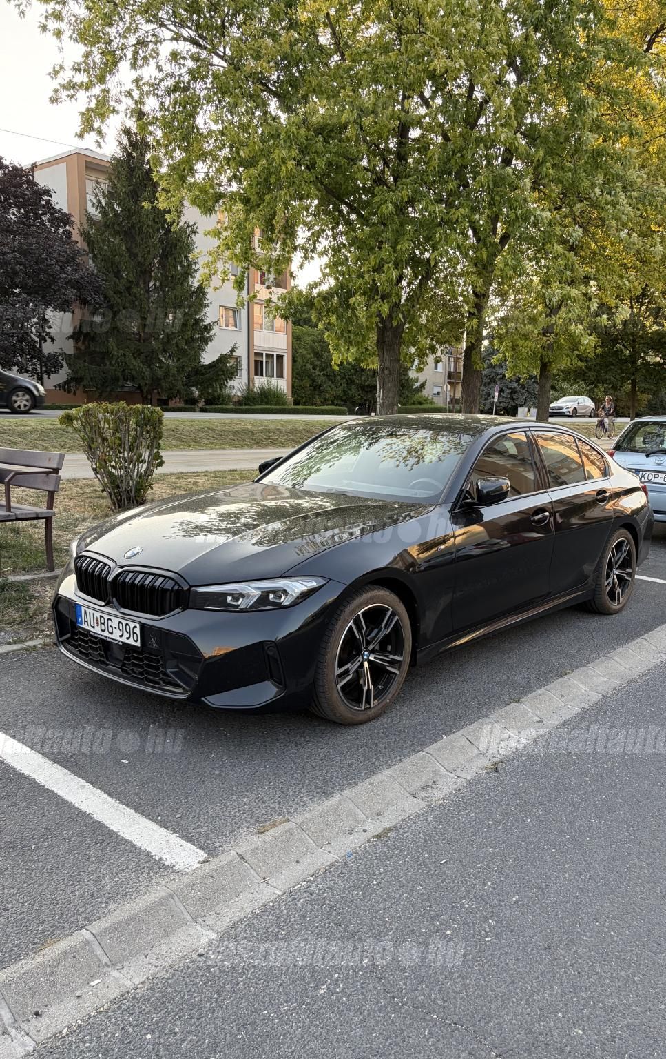 BMW 320 2024/7 - 1