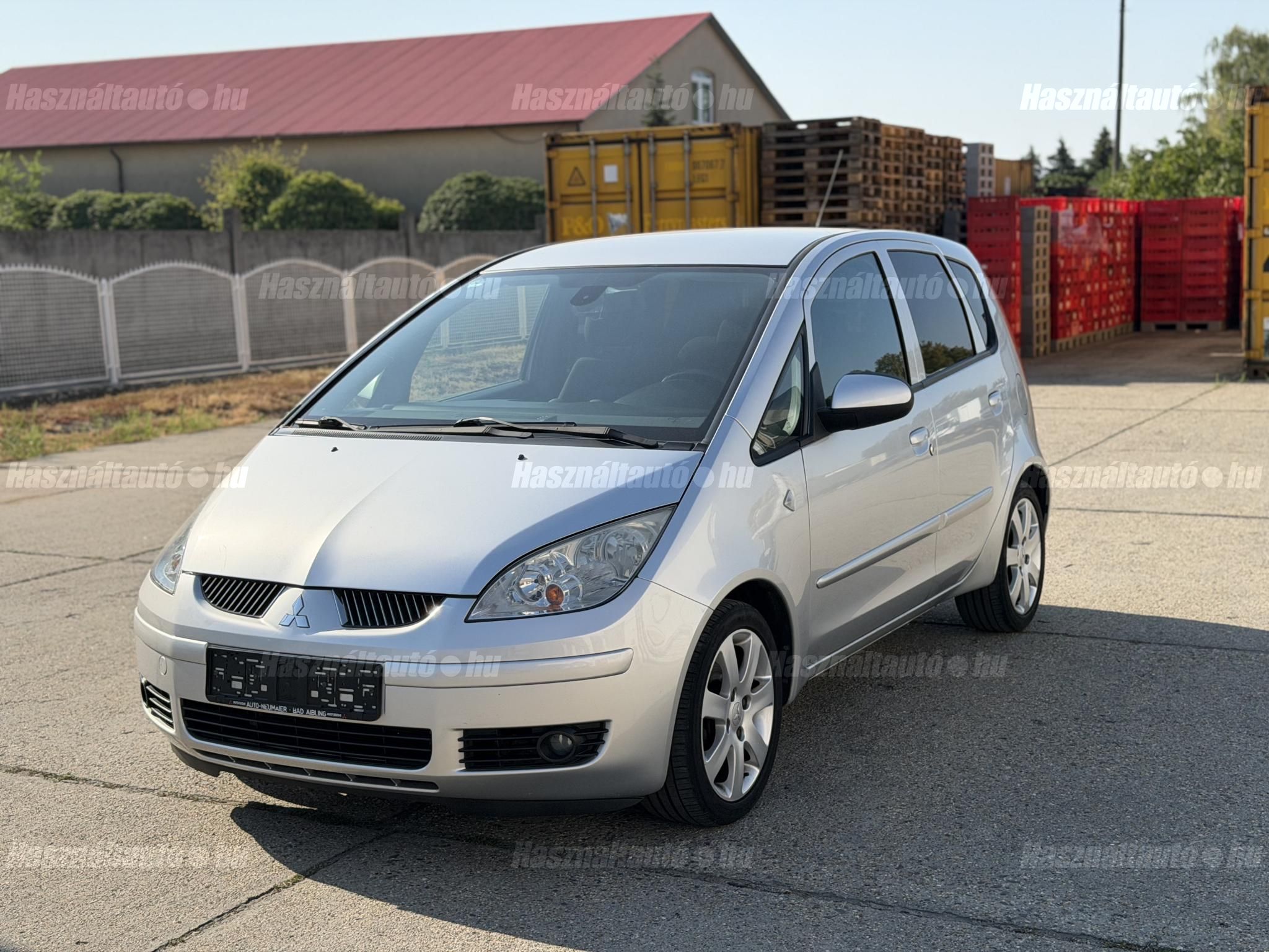 MITSUBISHI COLT 2006/8 - 1