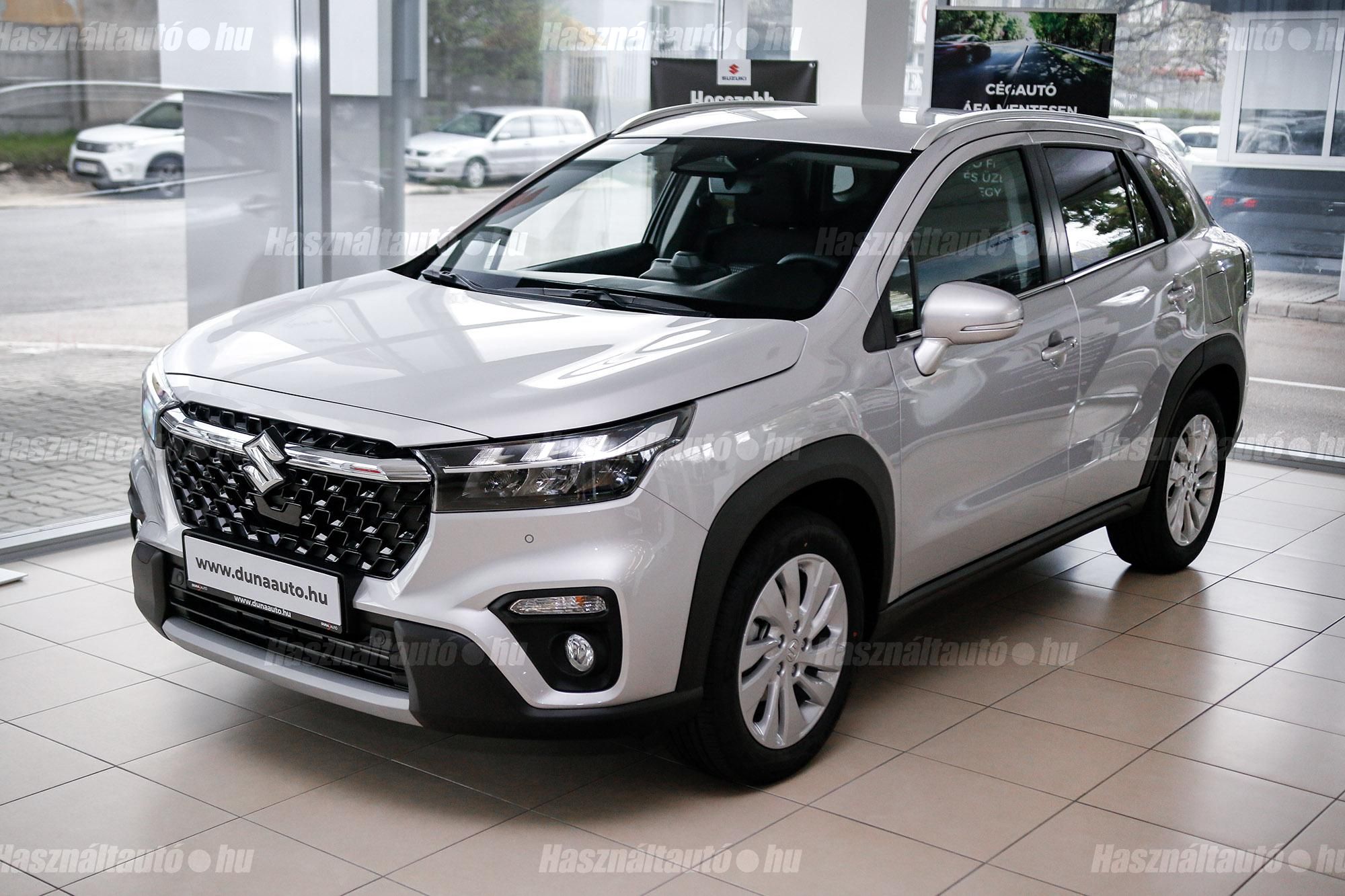 SUZUKI S-CROSS 2025/12 - 1