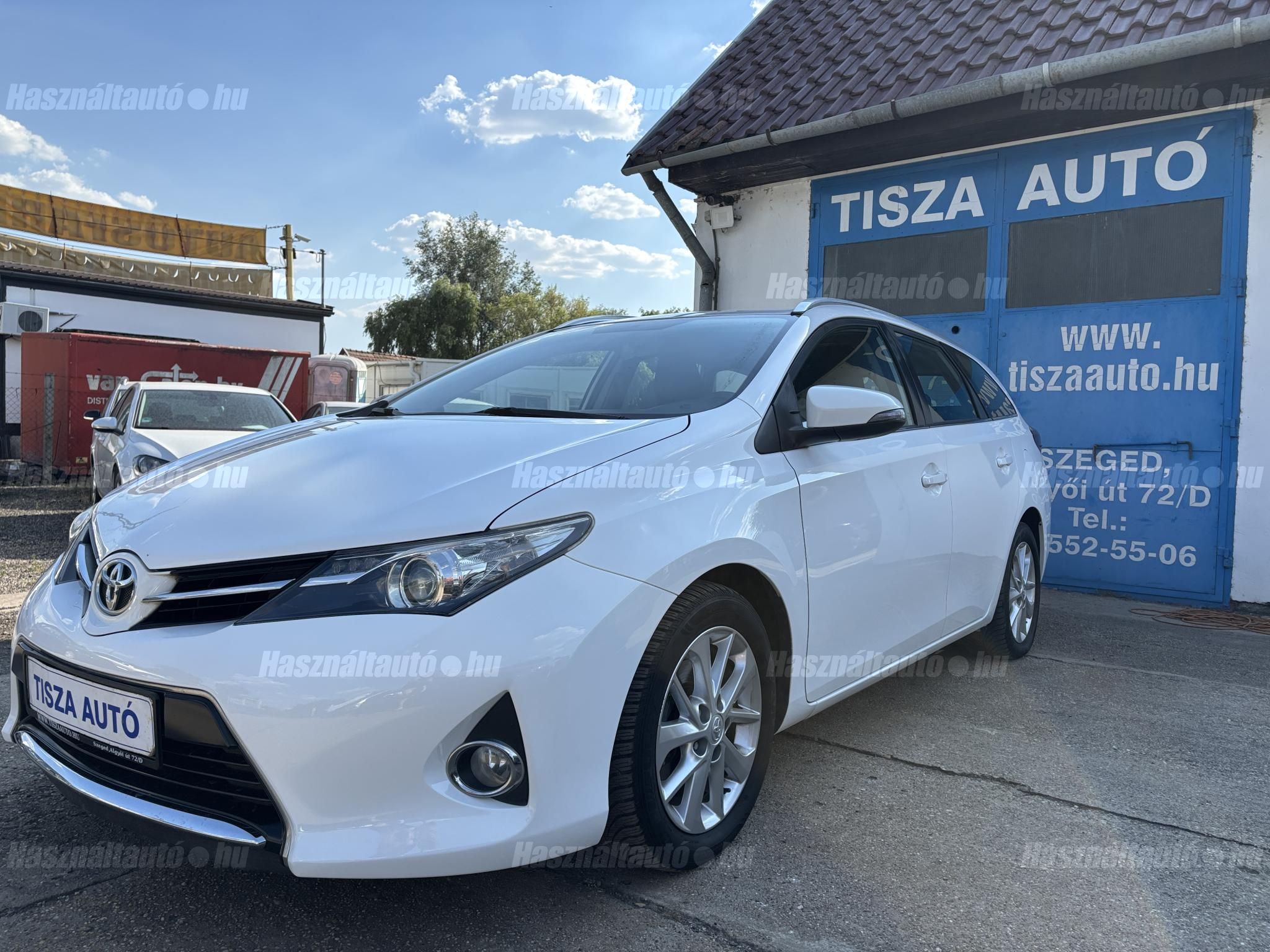 TOYOTA AURIS 2014/9 - 1