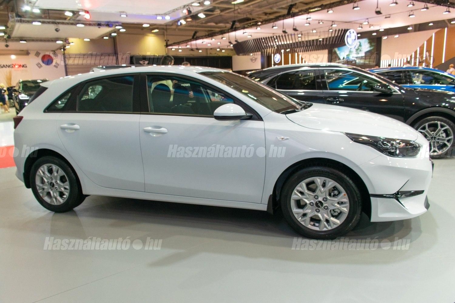 KIA CEE'D 2024/7 - 1