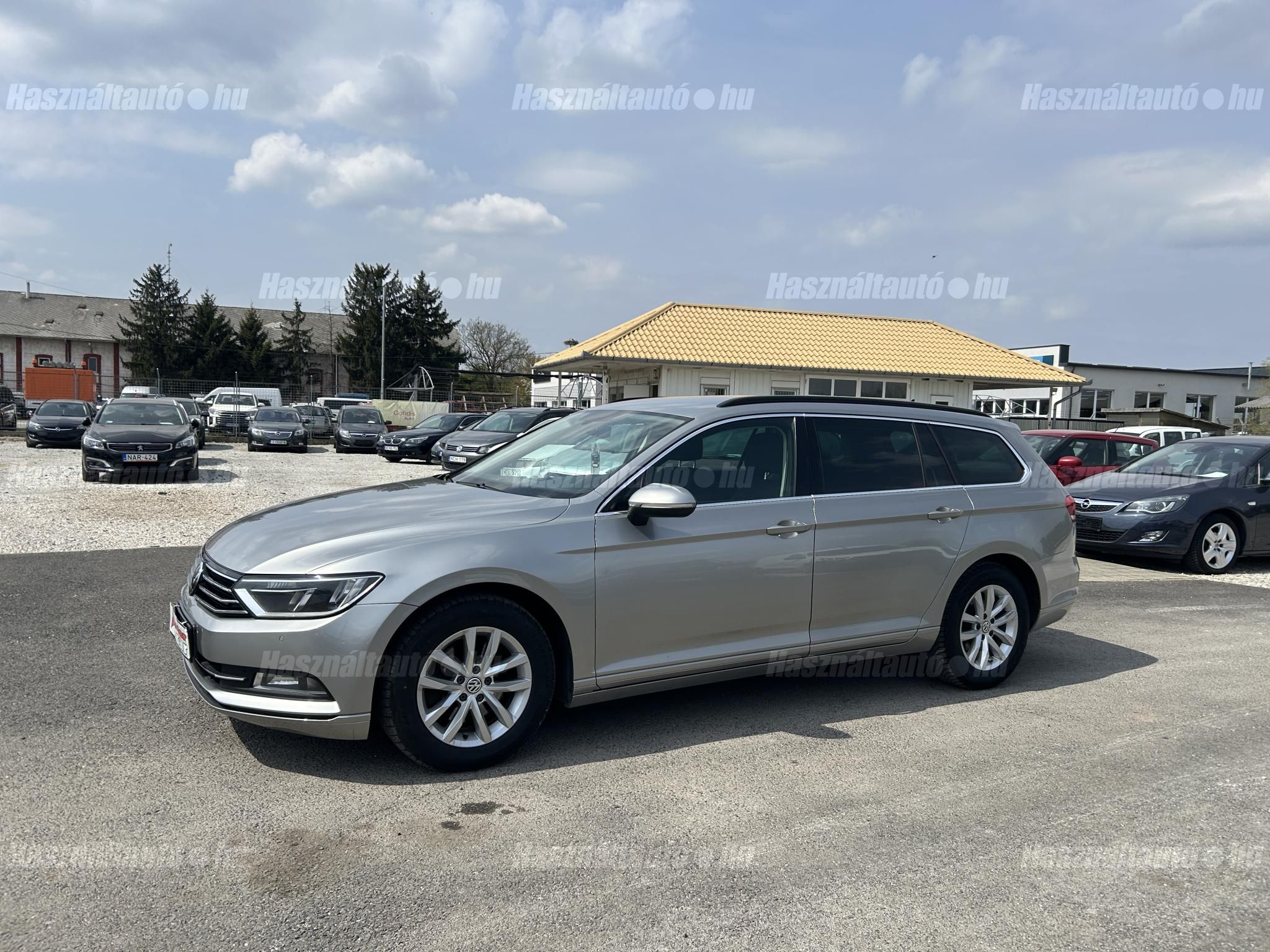 VOLKSWAGEN PASSAT VIII 2017/3 - 1