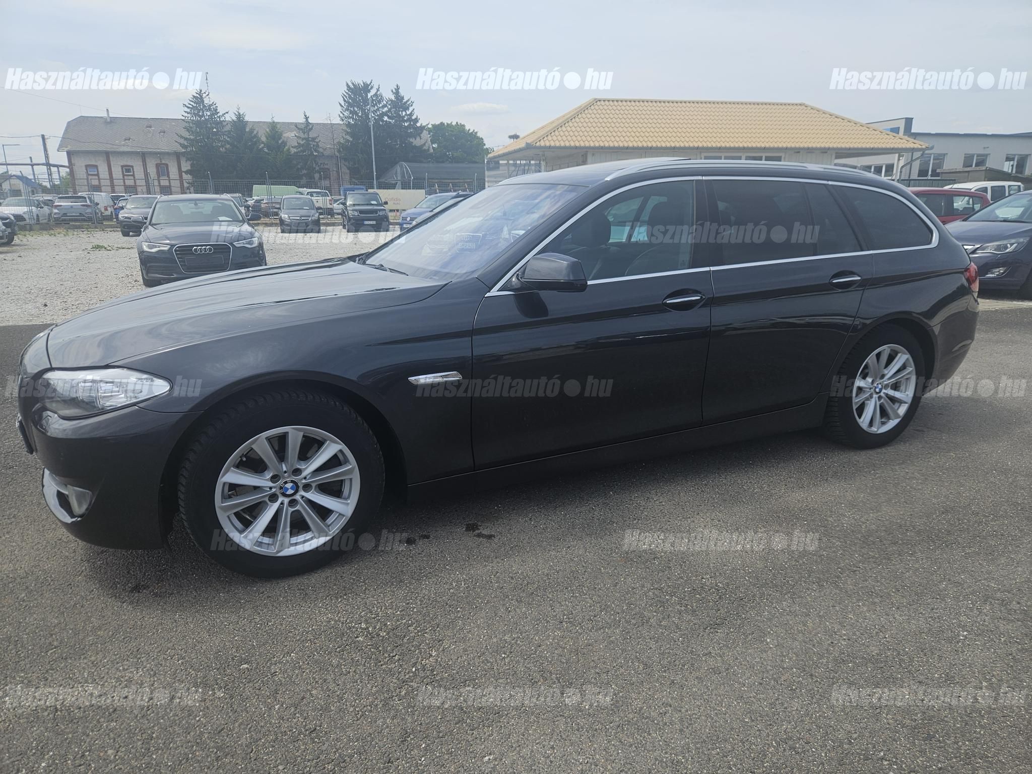 BMW 520 2011/3 - 1