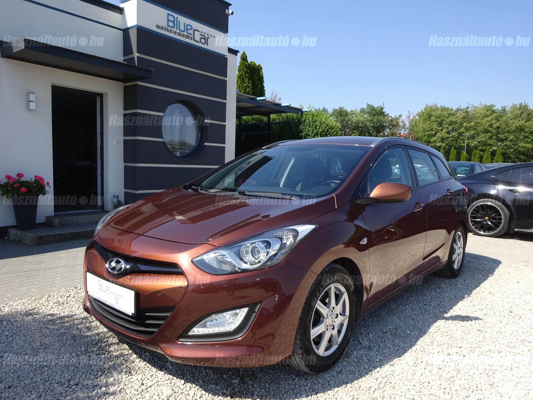 HYUNDAI I30 2012/11 - 1
