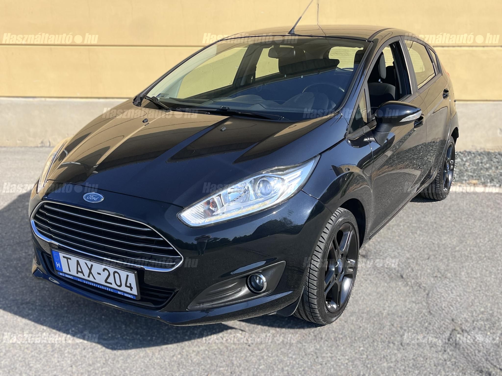 FORD FIESTA 2015/8 - 1