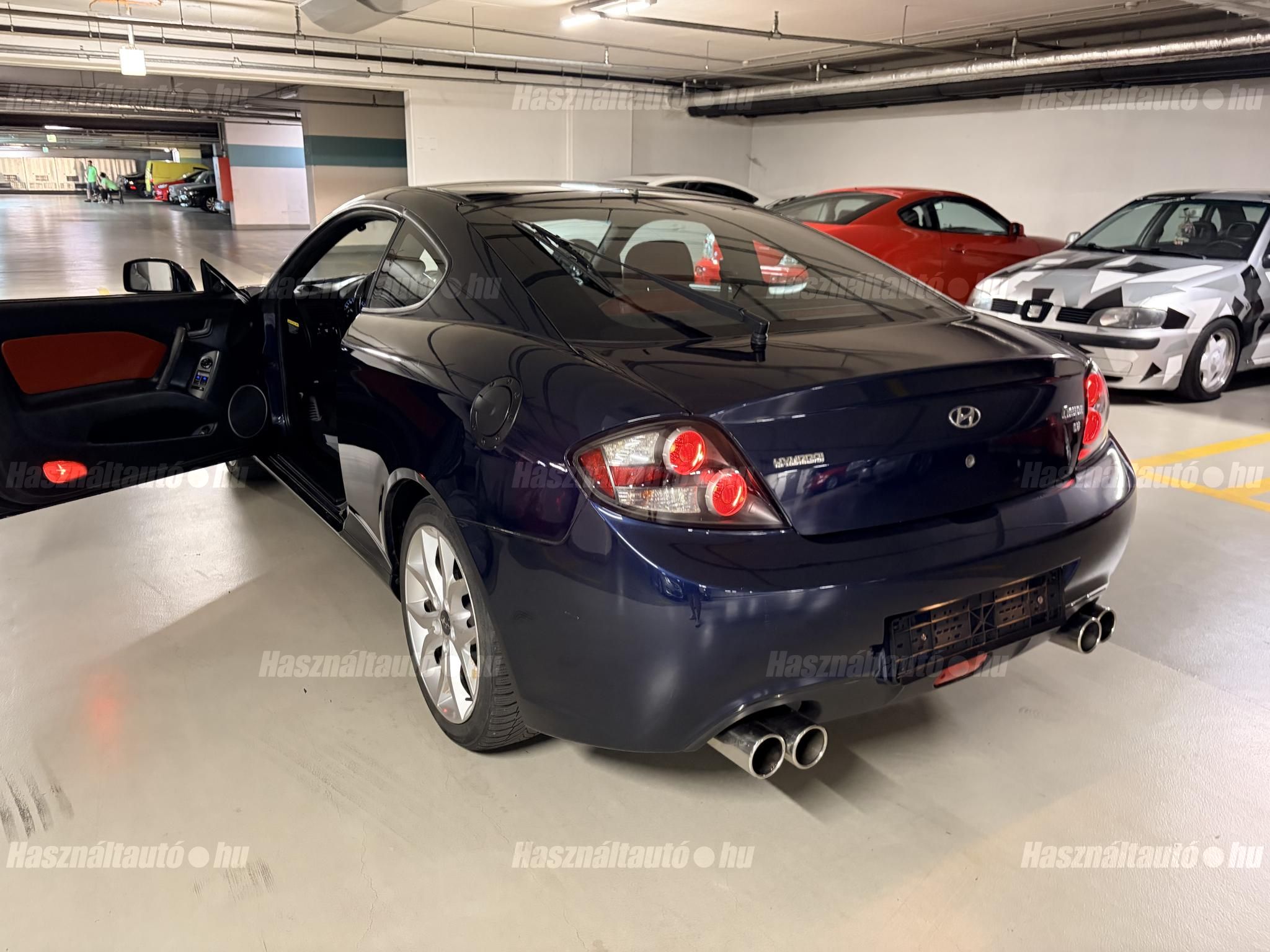 HYUNDAI COUPE 2010 - 1