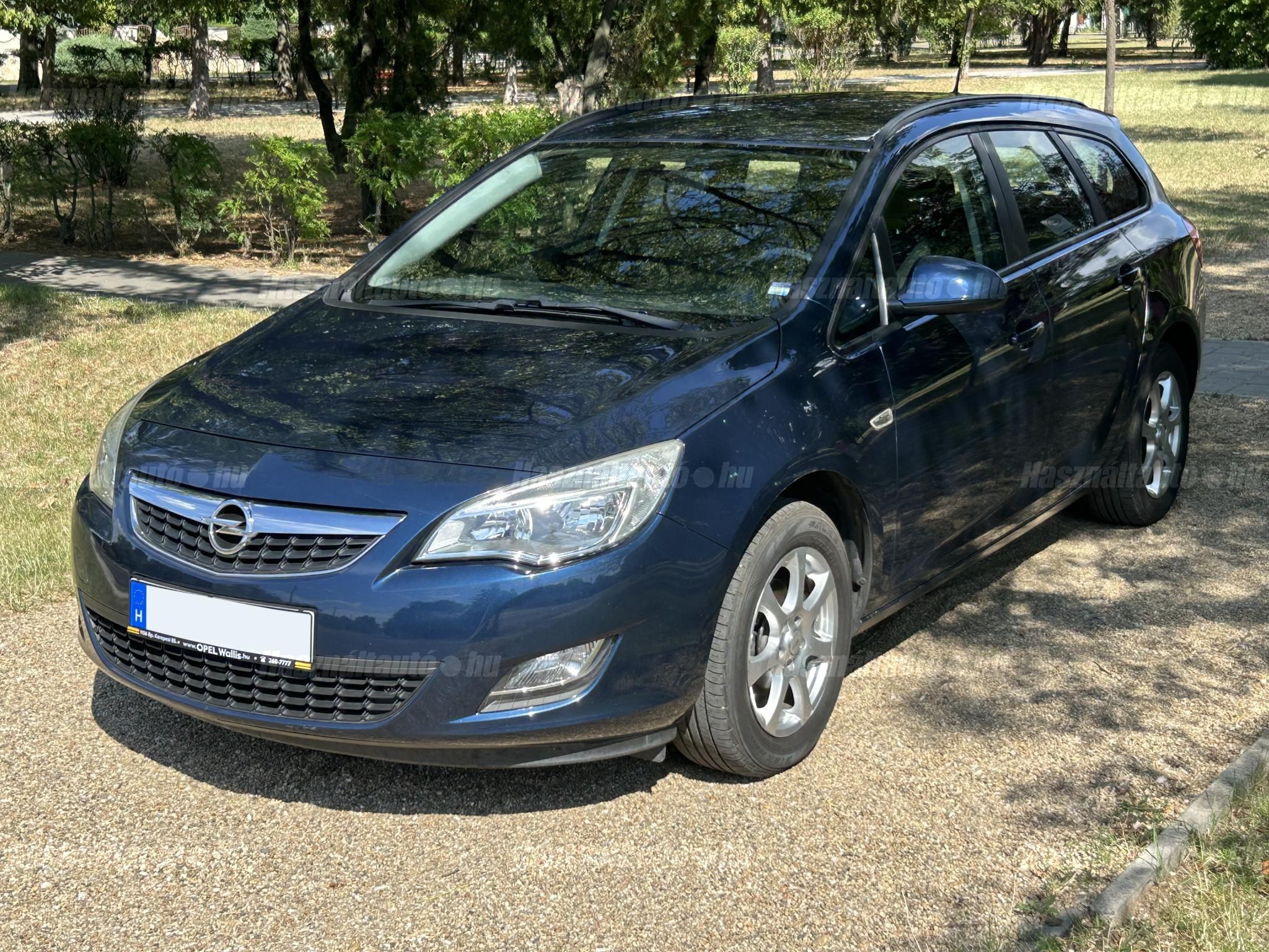 OPEL ASTRA J 2012/10 - 1