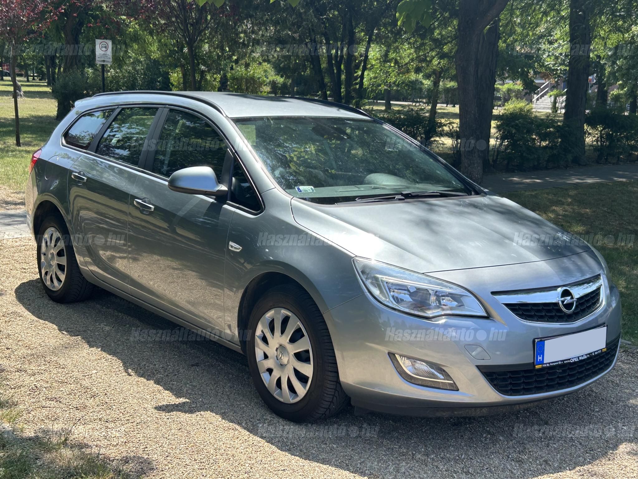 OPEL ASTRA J 2012/6 - 1