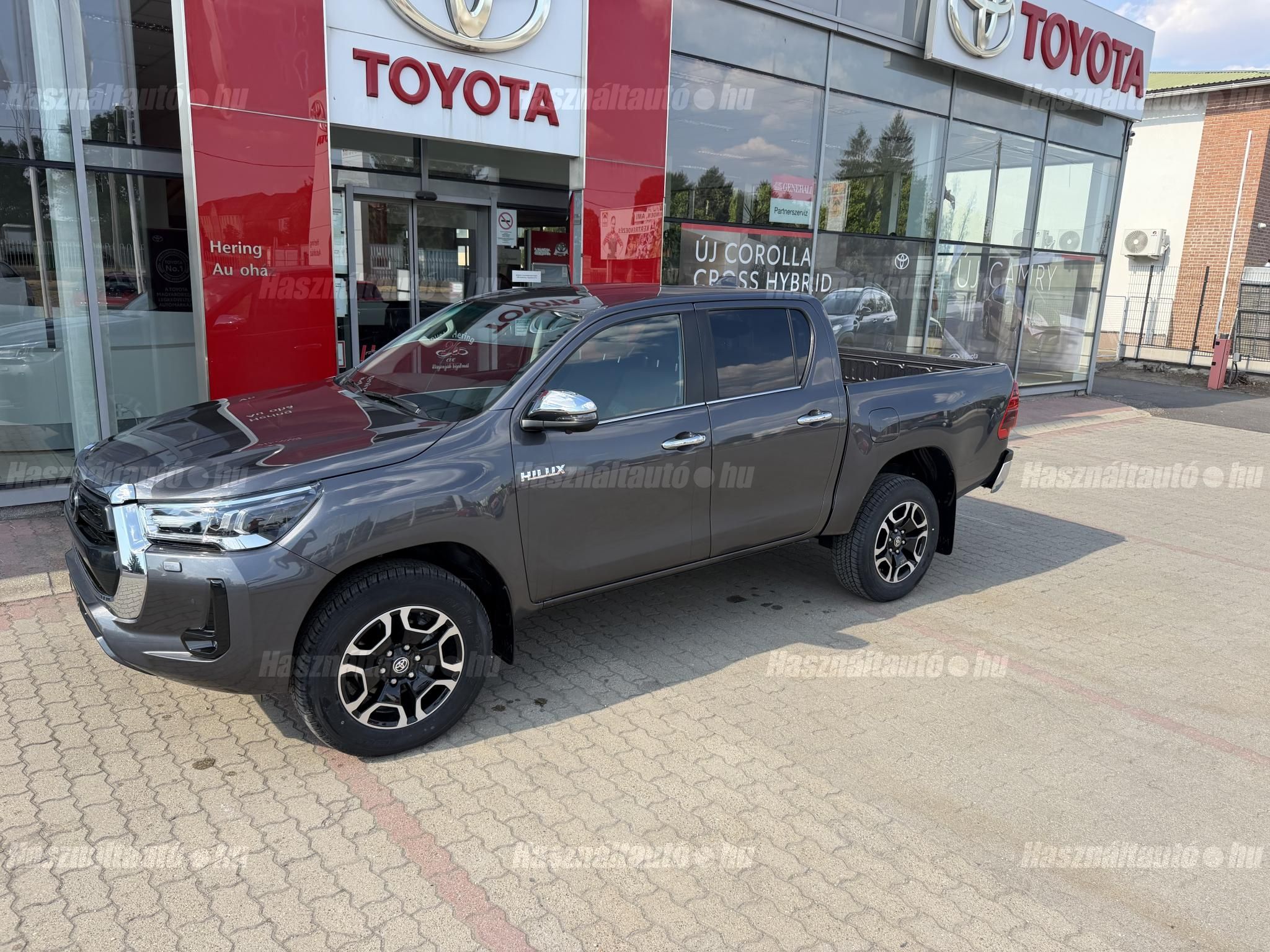 TOYOTA HILUX 2025 - 1