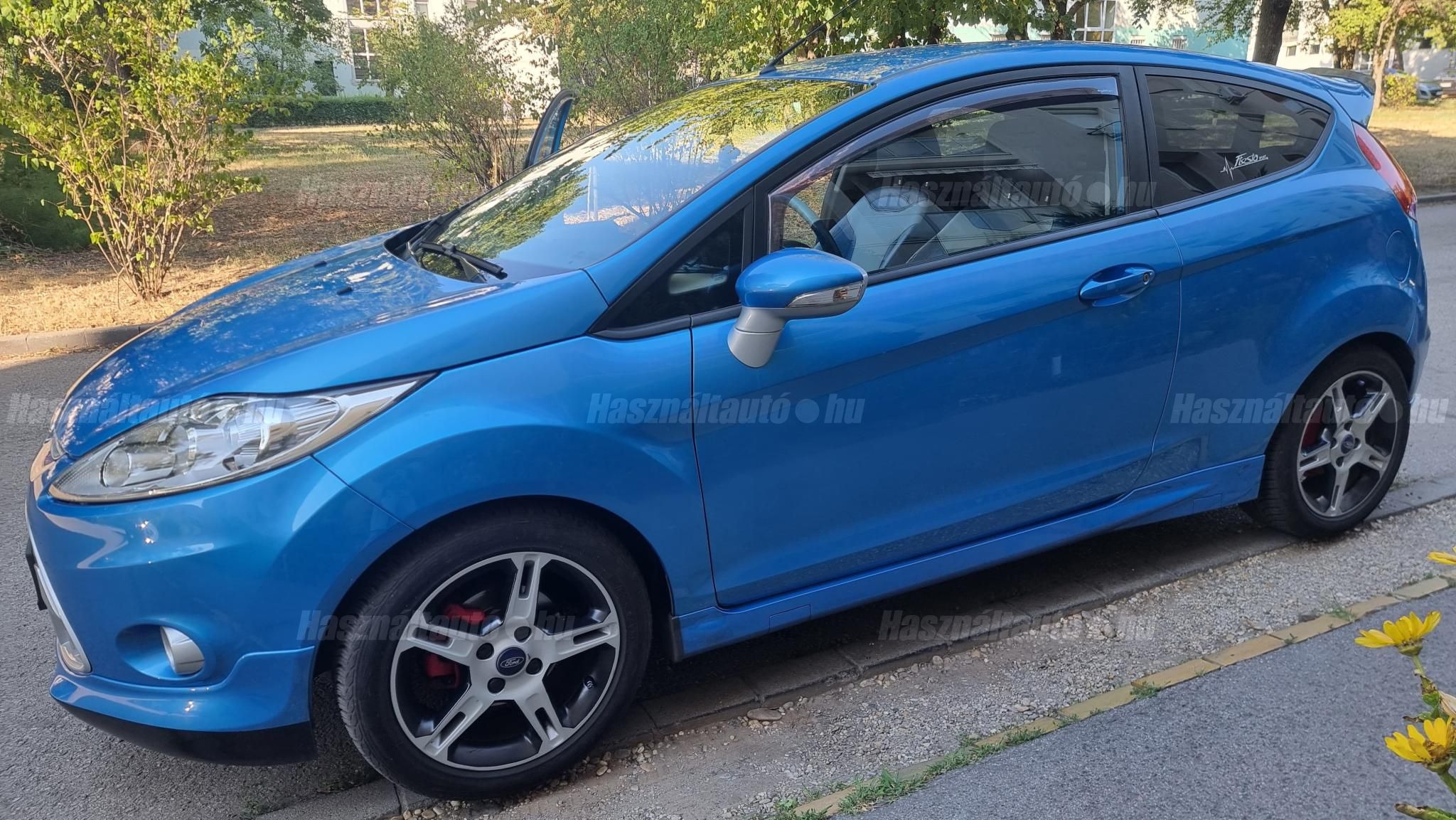 FORD FIESTA 2011/8 - 1