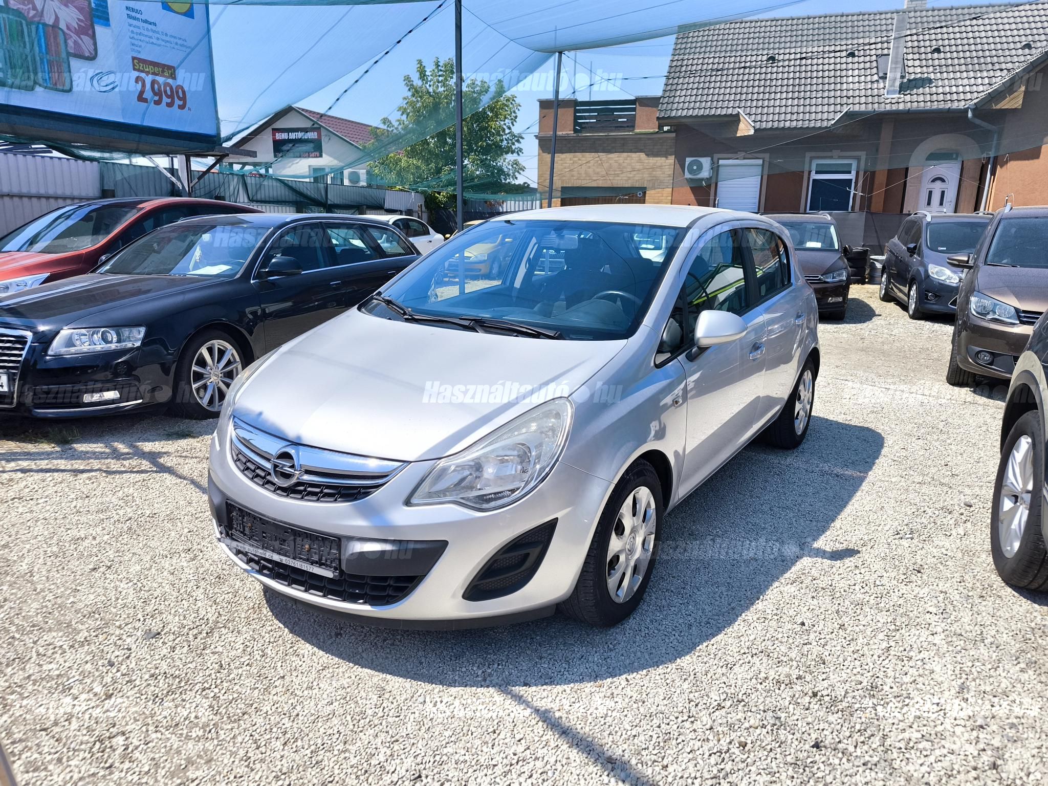OPEL CORSA D 2011/9 - 1