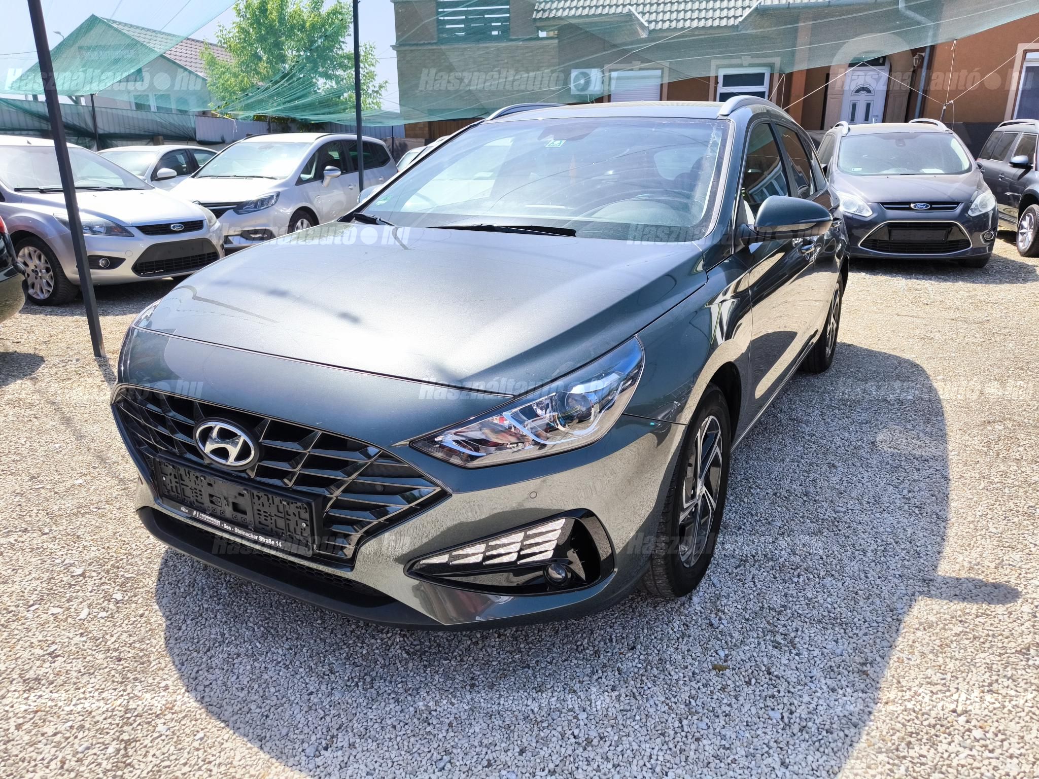 HYUNDAI I30 2022/3 - 1