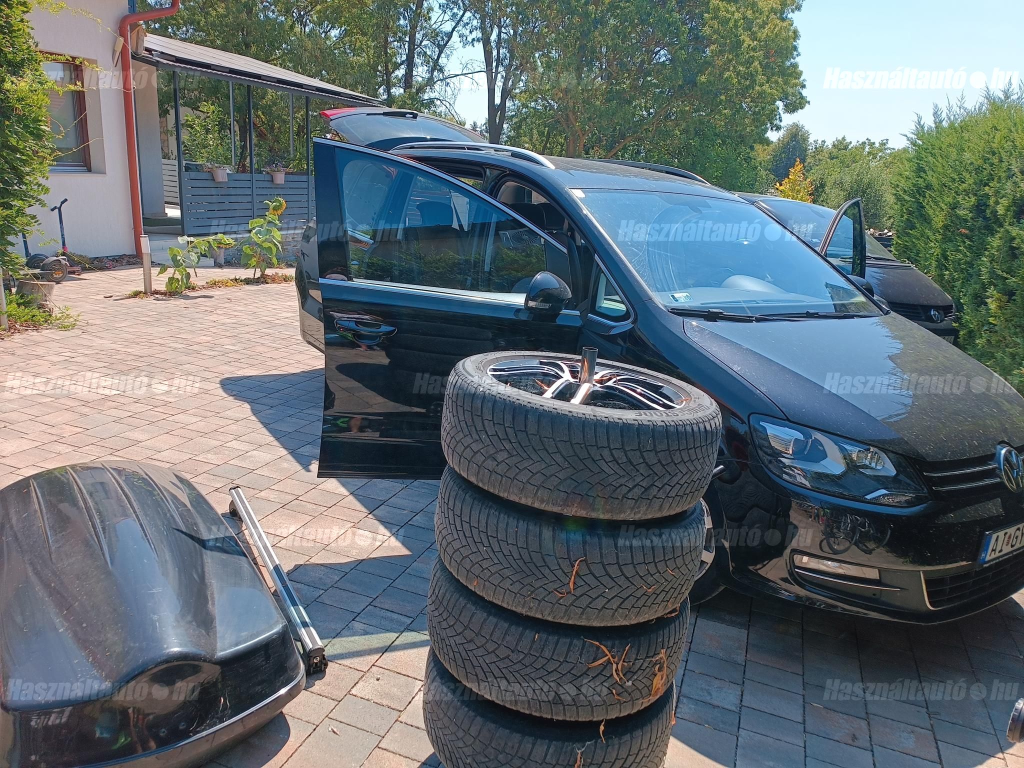 VOLKSWAGEN SHARAN 2015/12 - 1