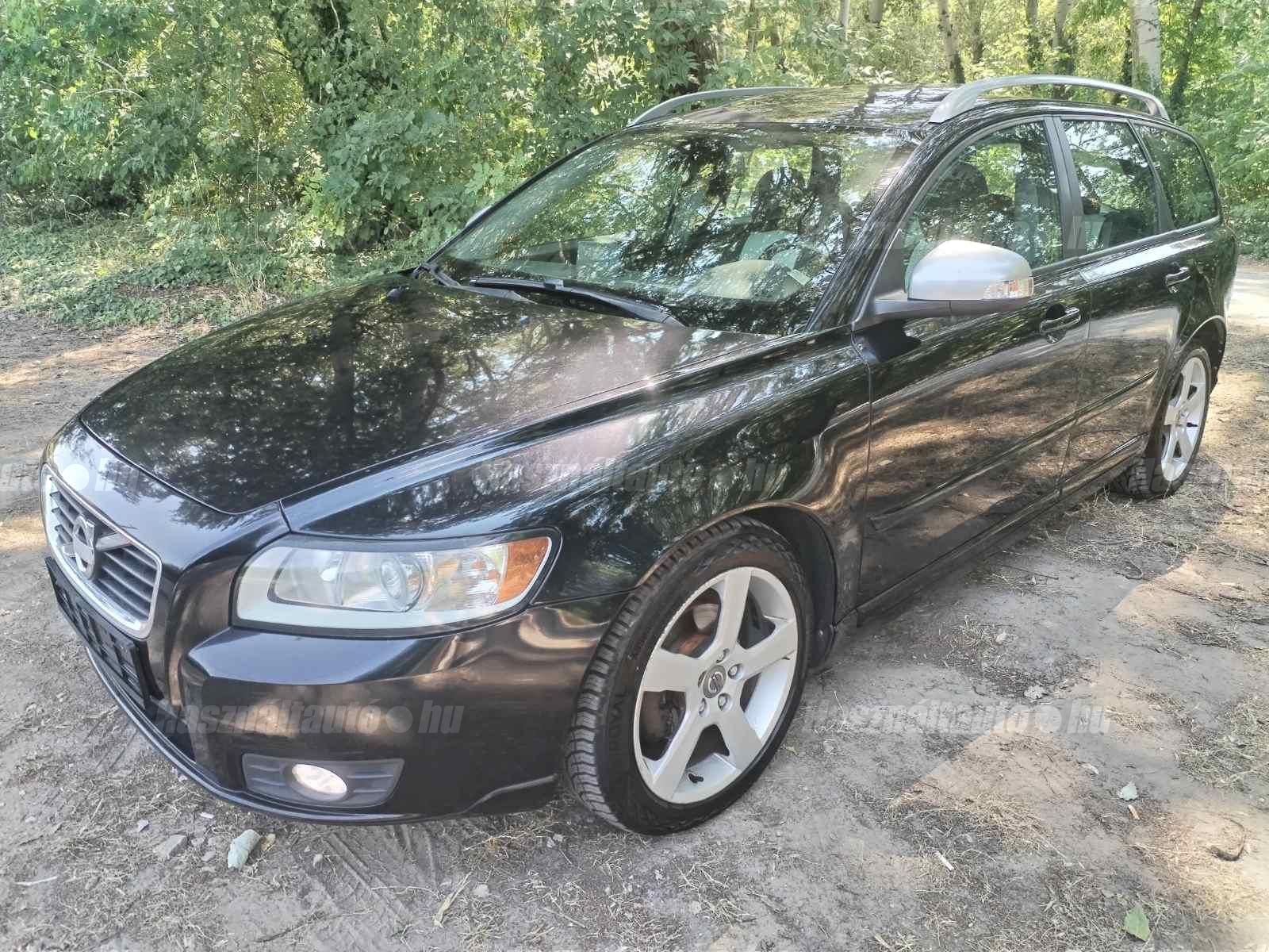 VOLVO V50 2011/10 - 1