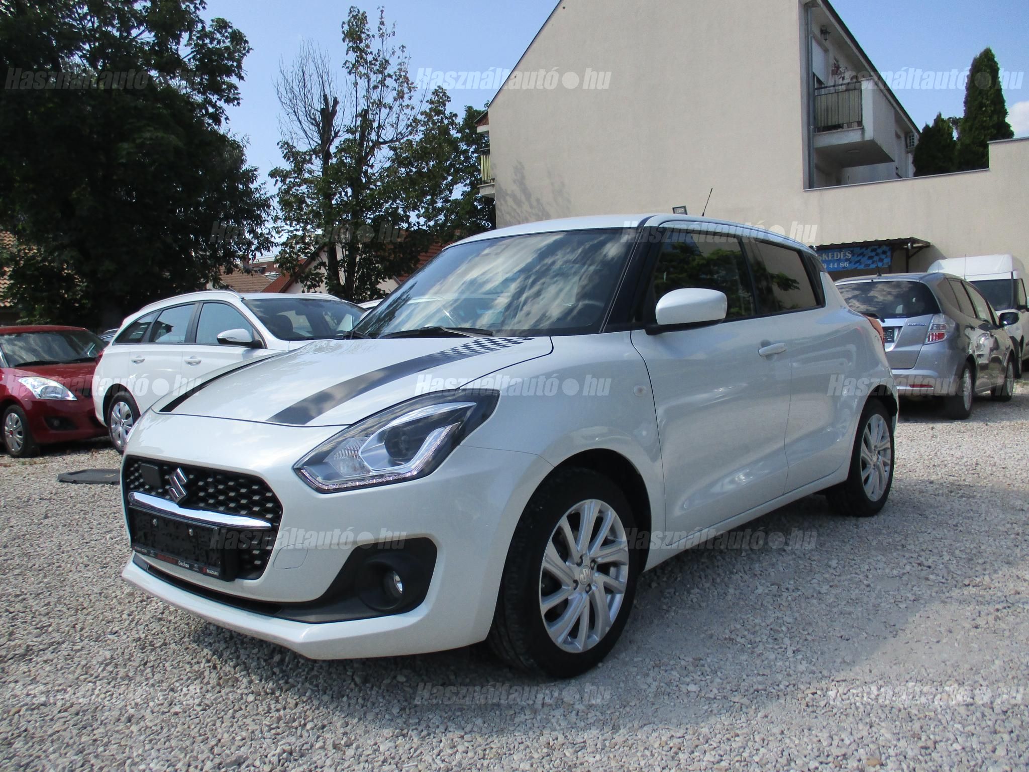 SUZUKI SWIFT 2021/9 - 1