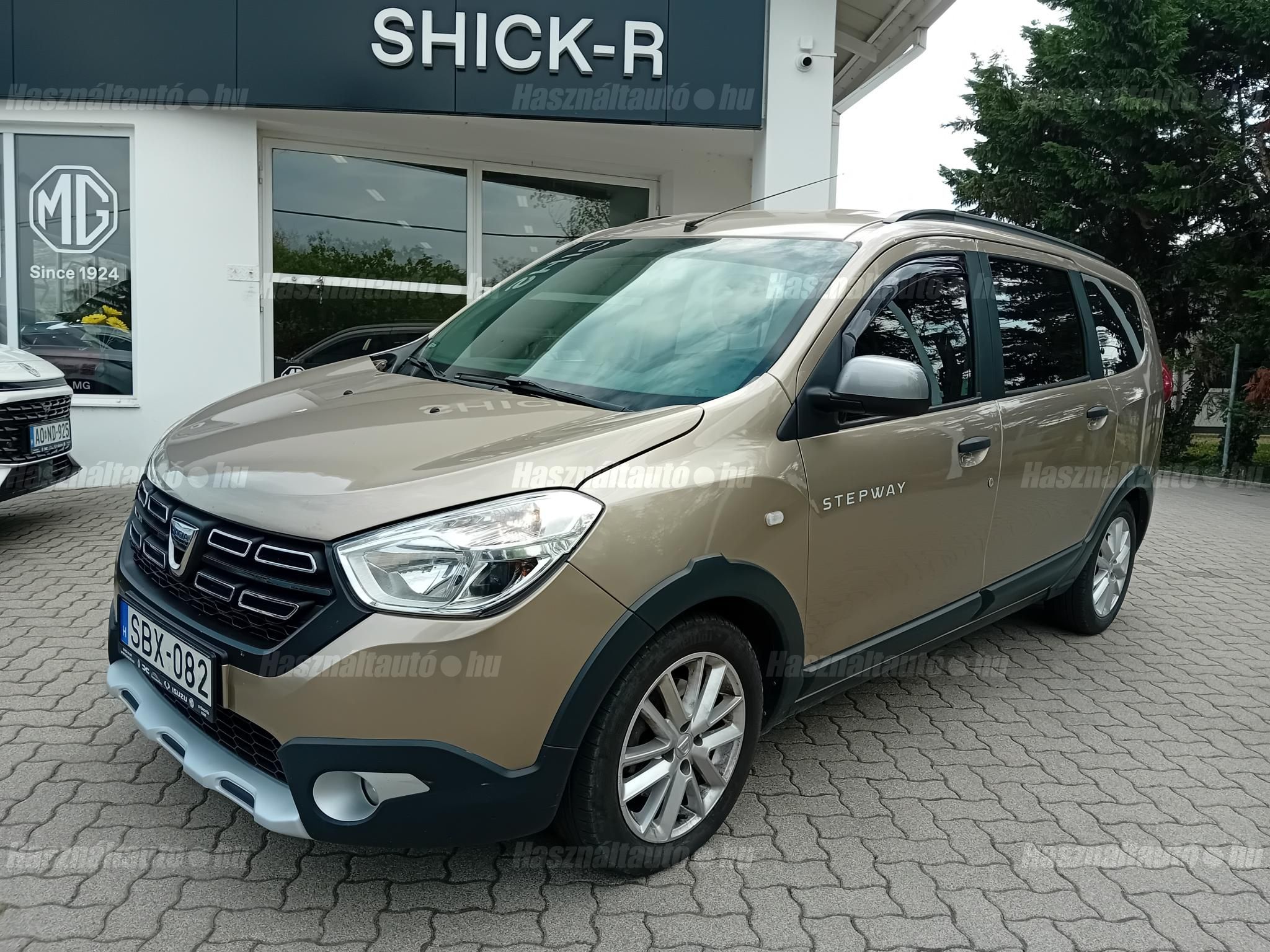 DACIA LODGY 2020/3 - 1