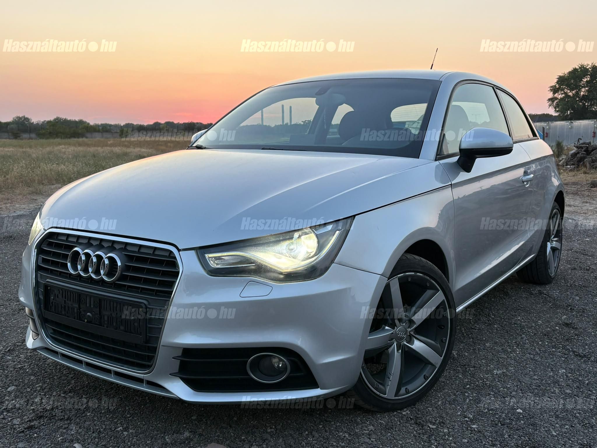 AUDI A1 2011/6 - 1