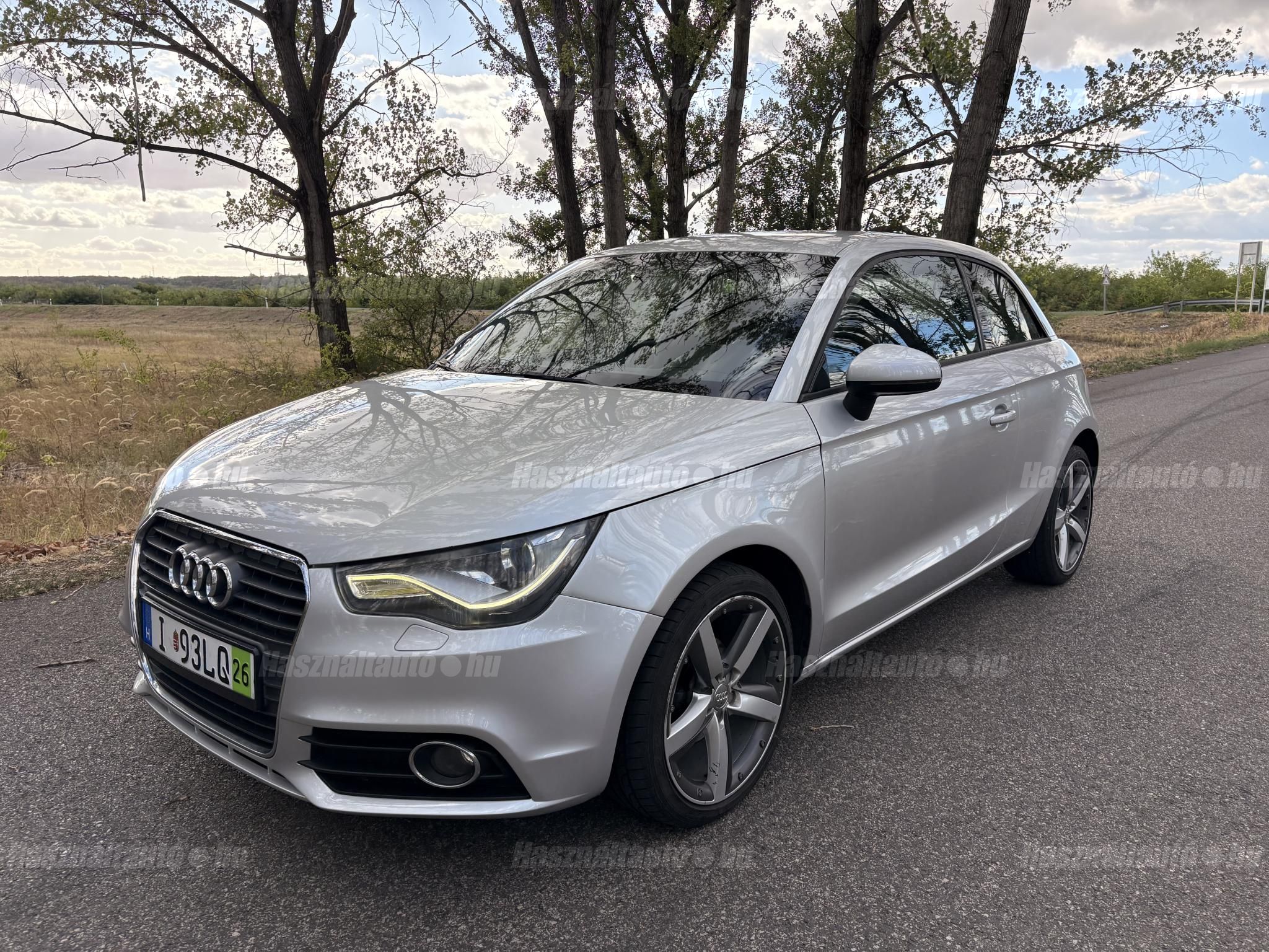 AUDI A1 2011/6 - 1