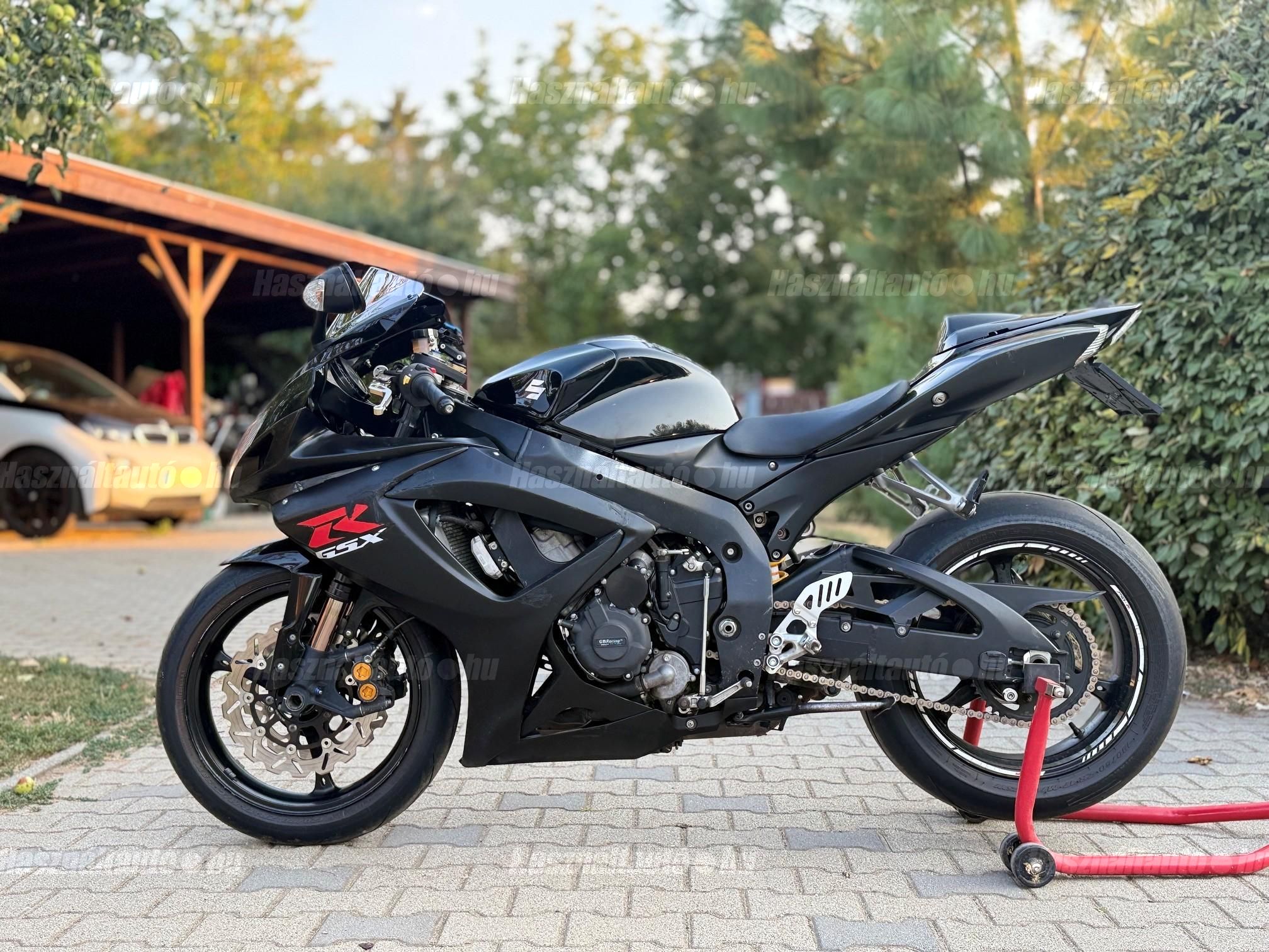 SUZUKI GSX-R 750 2007/7 - 1