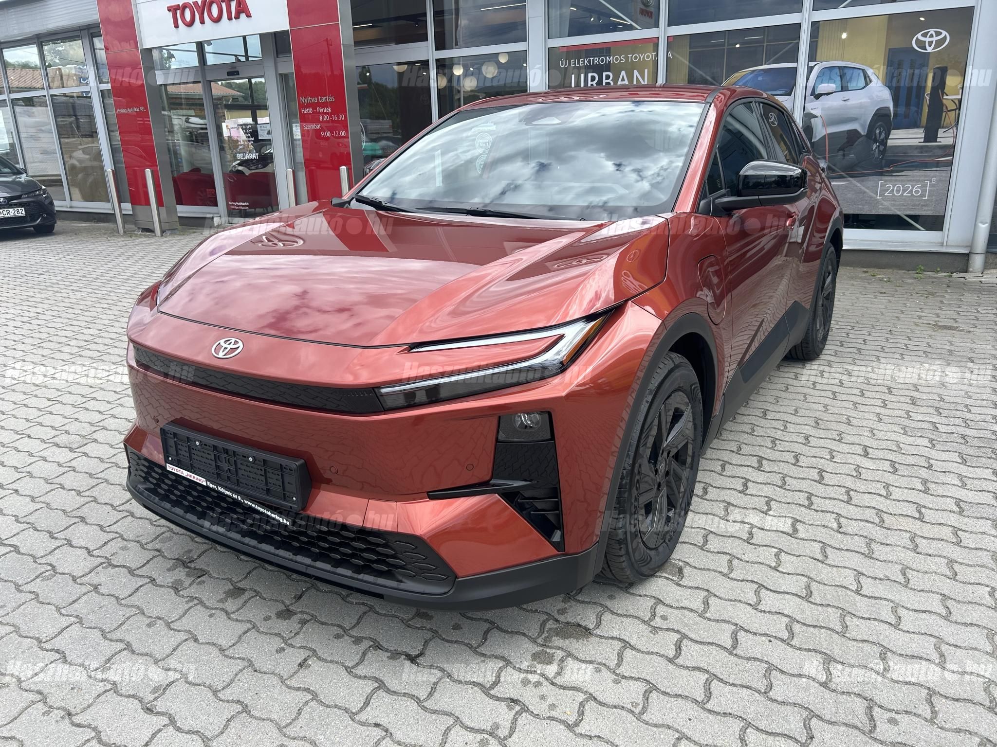 TOYOTA C-HR 2026 - 1