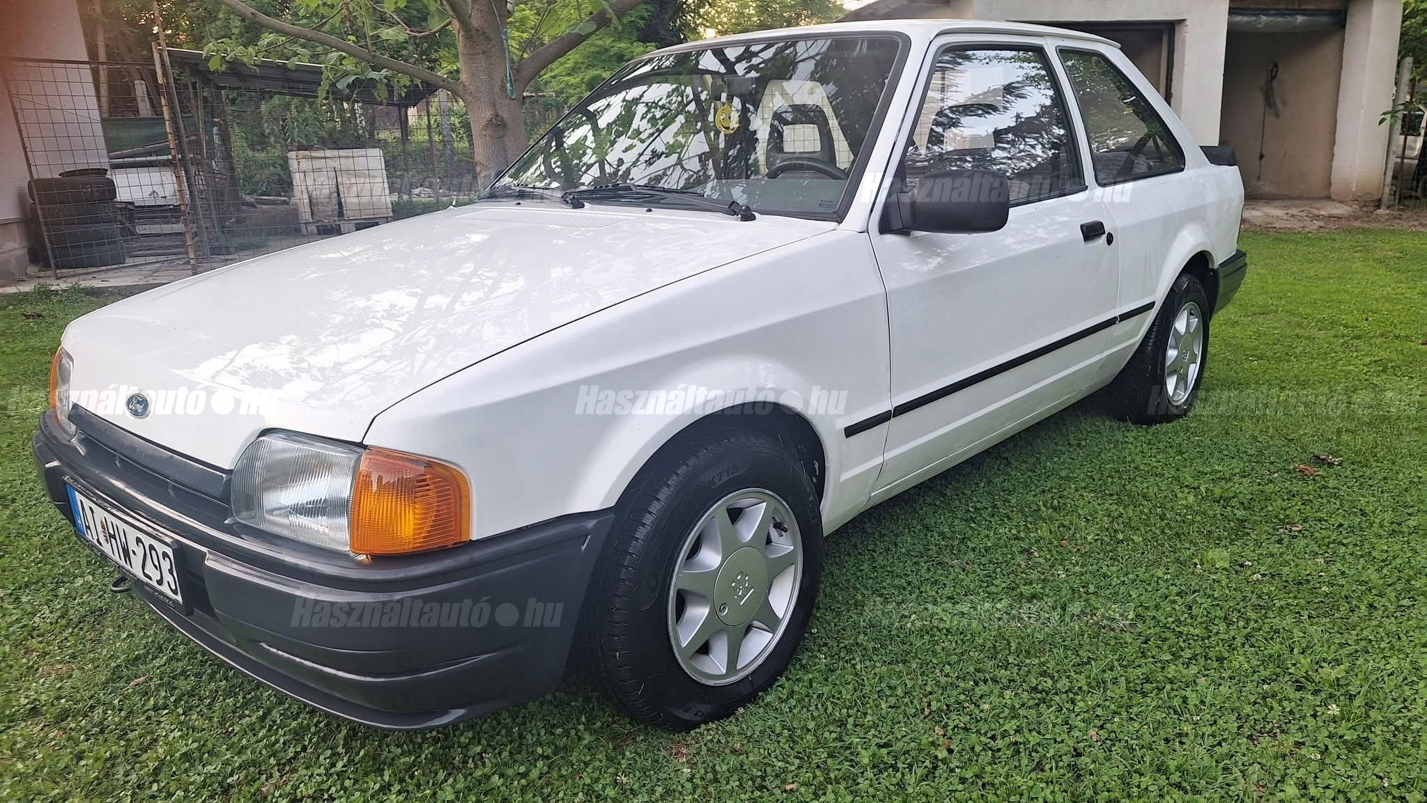 FORD ESCORT 1988/7 - 1