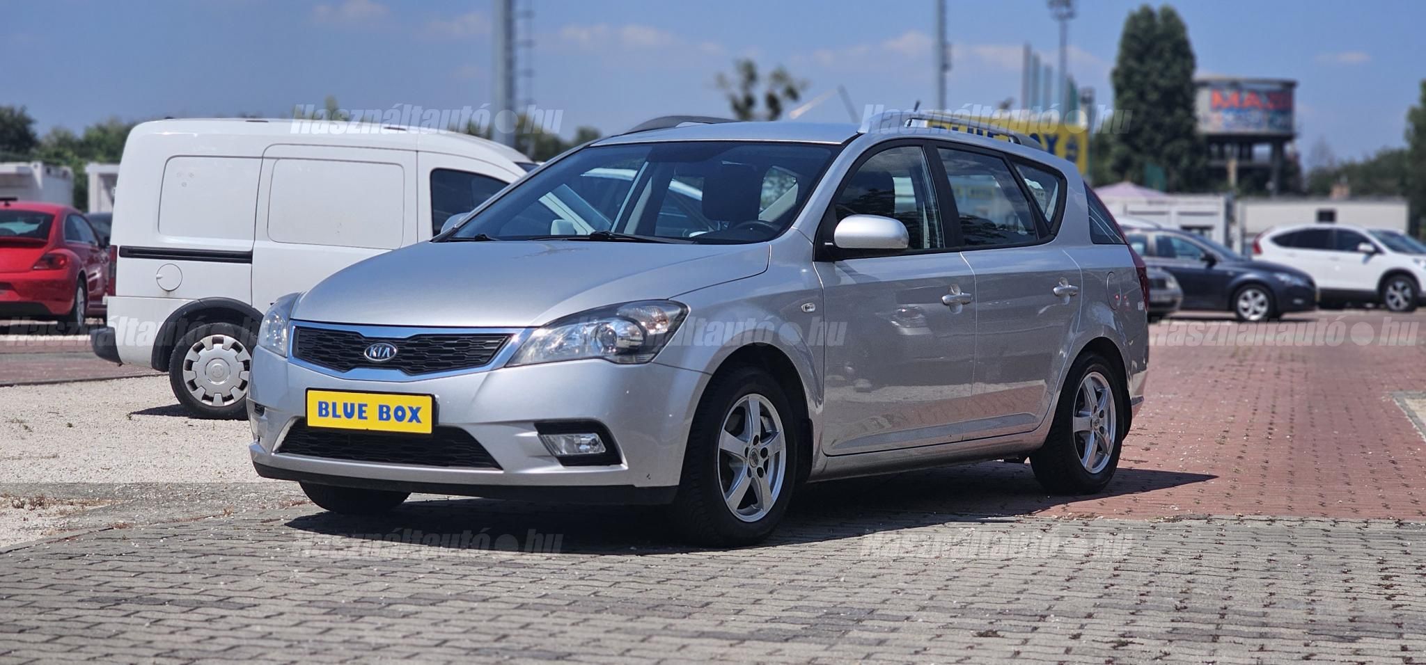 KIA CEE'D 2011/12 - 1