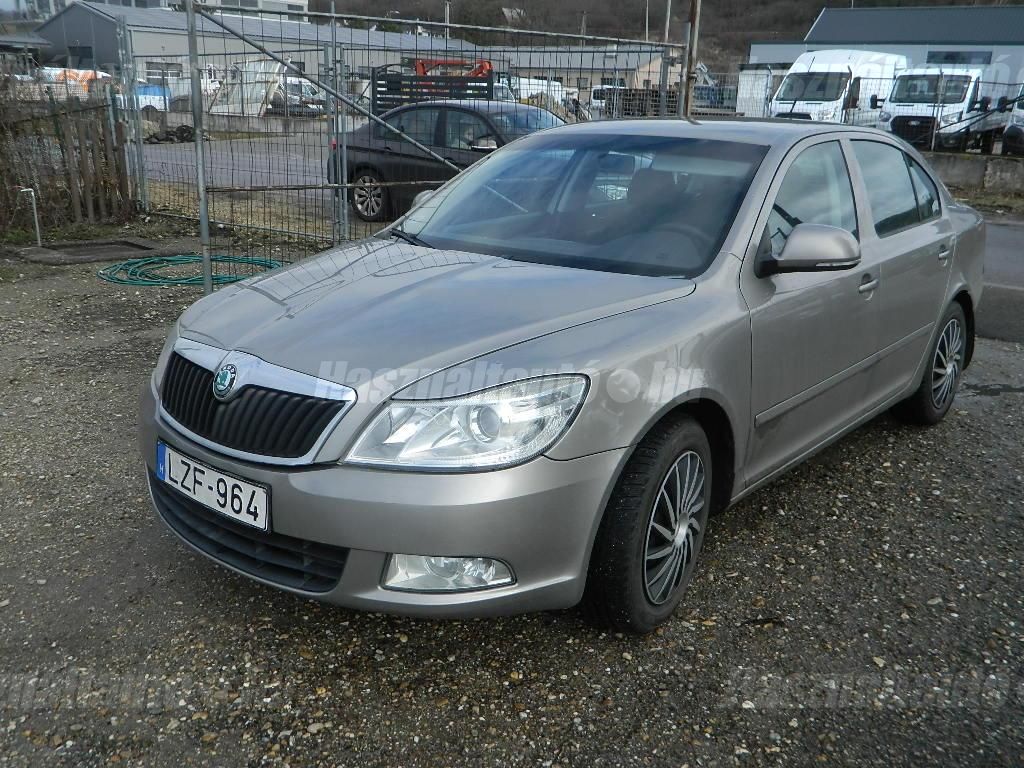 SKODA OCTAVIA 2011/12 - 1