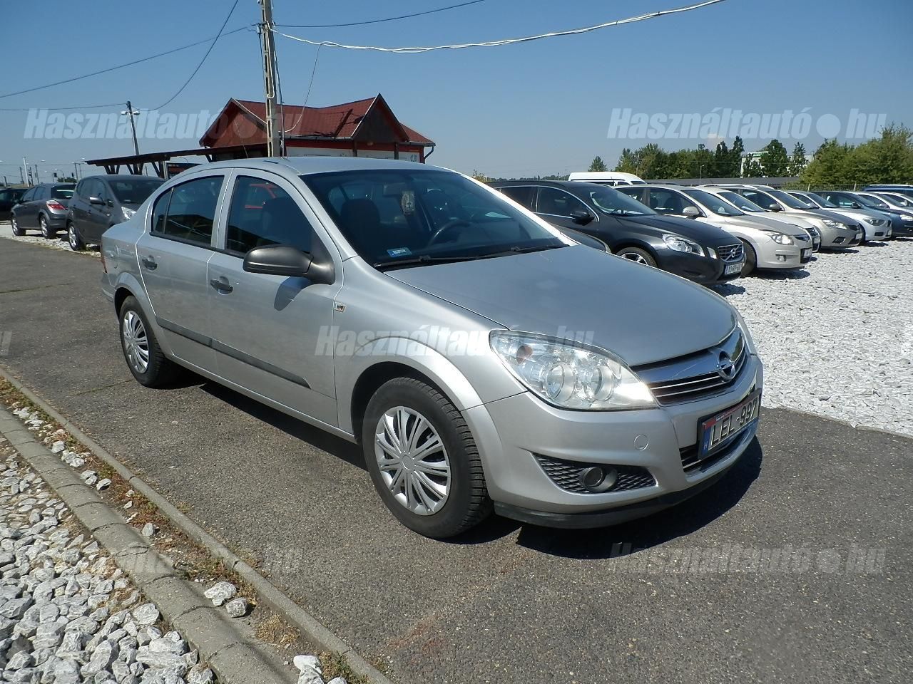 OPEL ASTRA H 2008/6 - 1