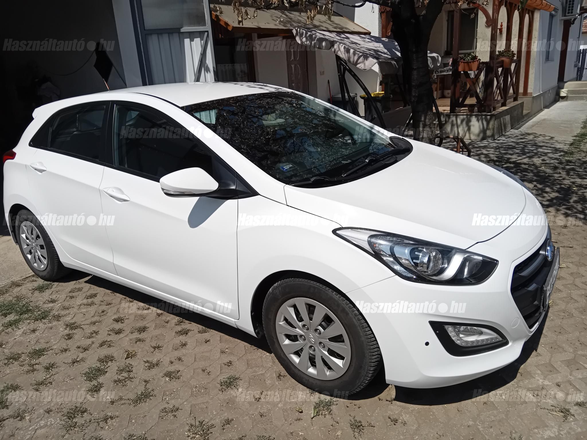 HYUNDAI I30 2015/9 - 1